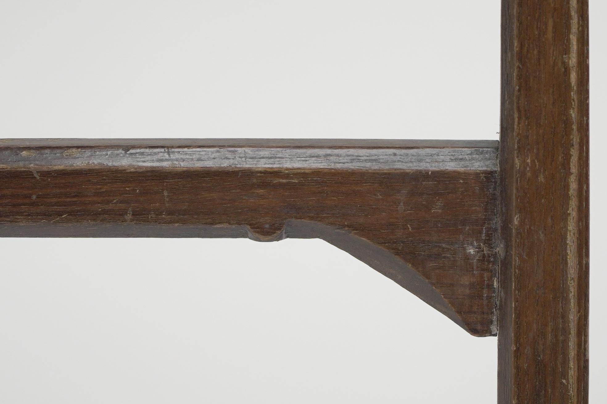 Charles Bevan attributed. An Aesthetic Movement oak towel rail with fine details For Sale 2