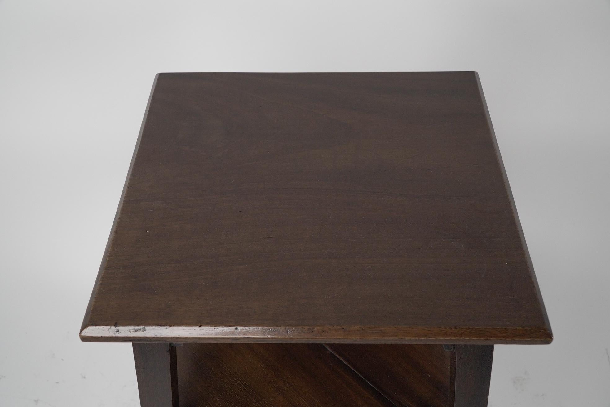 Aesthetic Movement Walnut side table wot-not-stand with half triangle shelves. For Sale 4