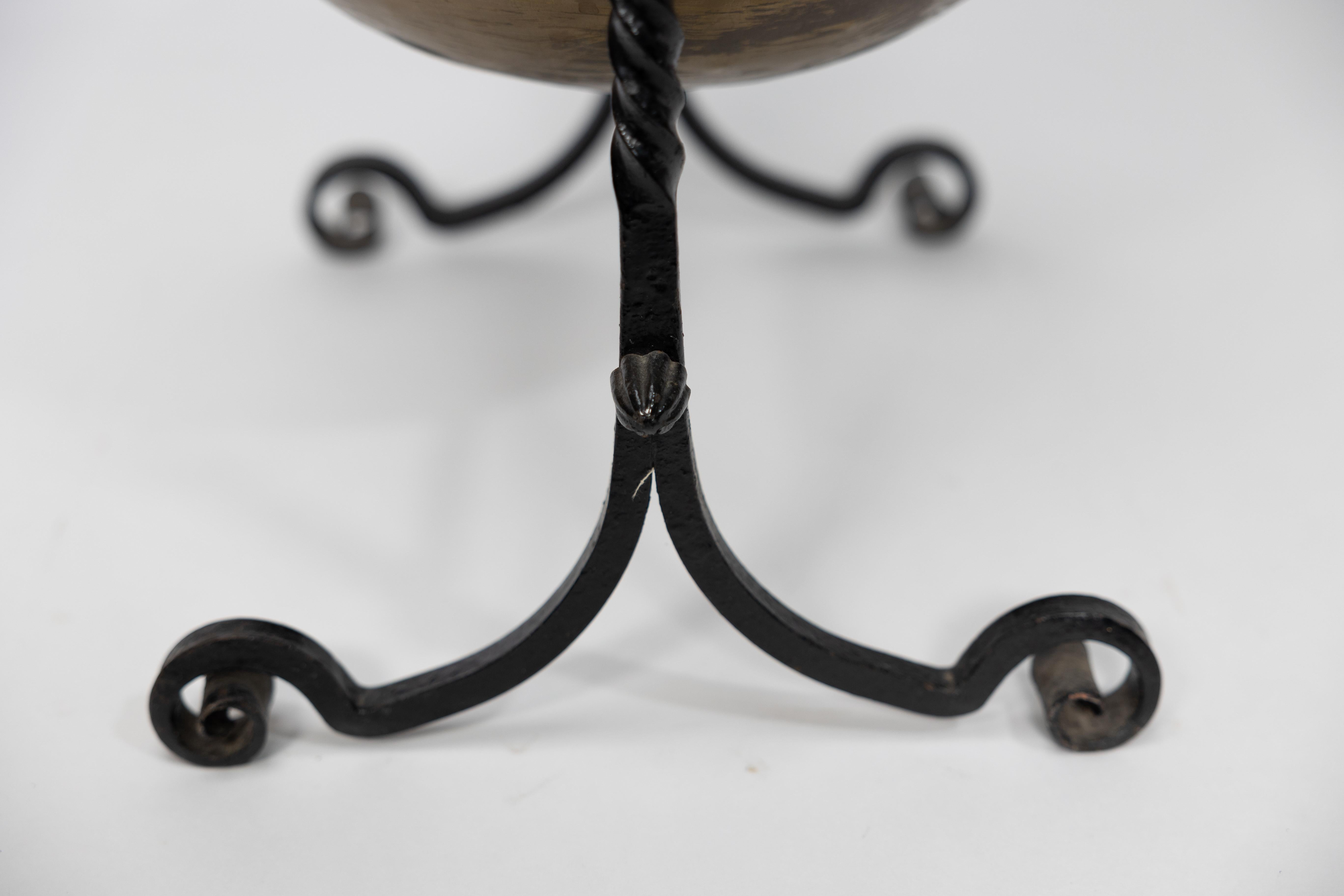 An Aesthetic Movement wrought iron and copper fire bucket with sunflower finials For Sale 12