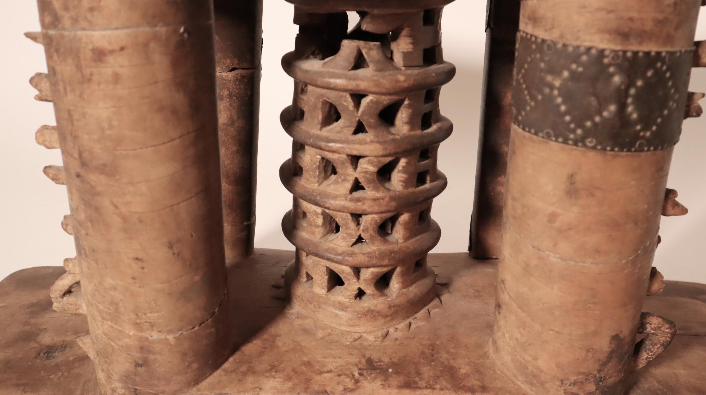 Hand-Carved Akan Asante Fanti Ghana Seat Traditional African Stool Tribal African Art For Sale