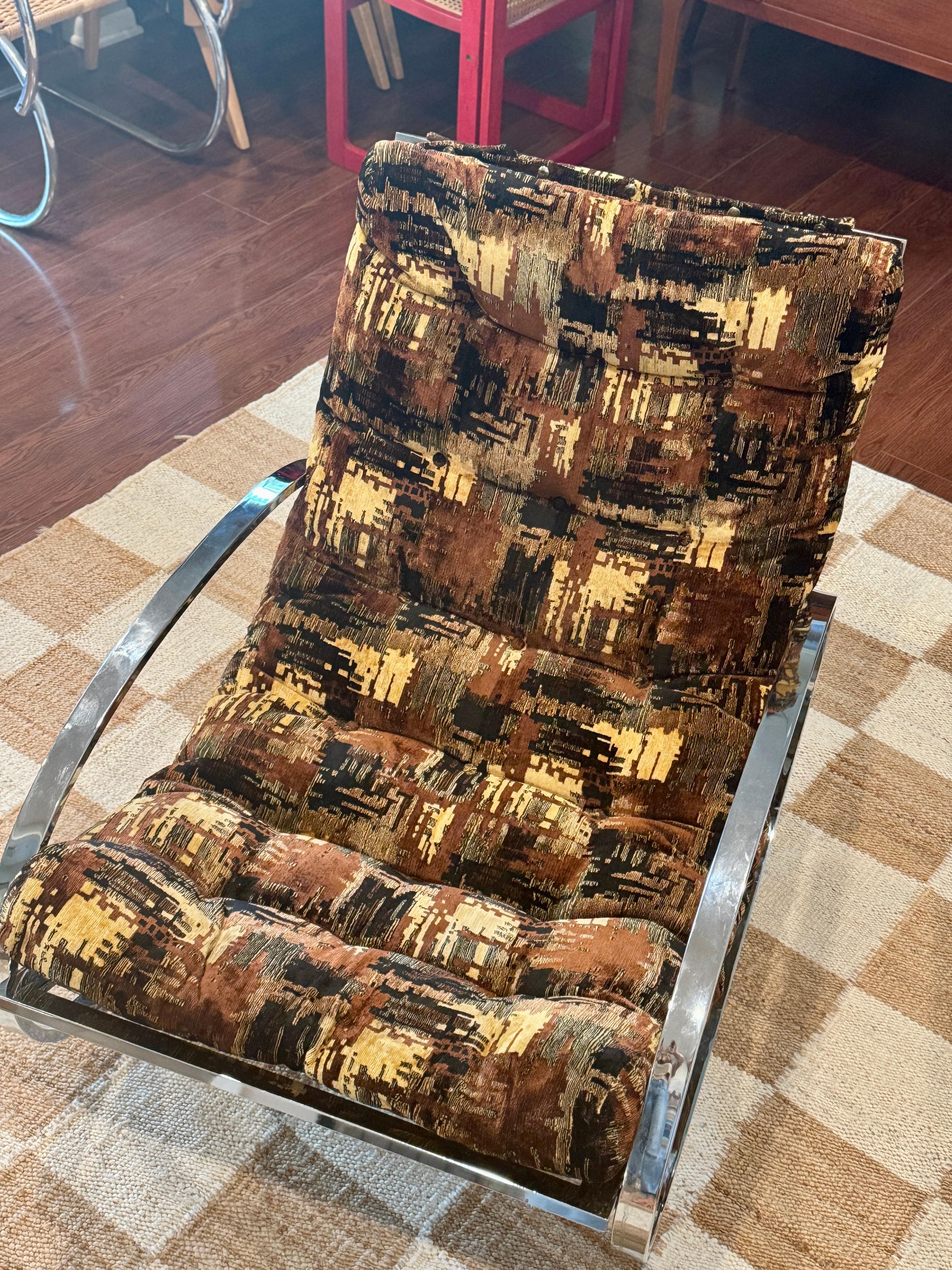 An all original vintage rocking lounger designed by Renato Zevi circa 1970s en vente 3