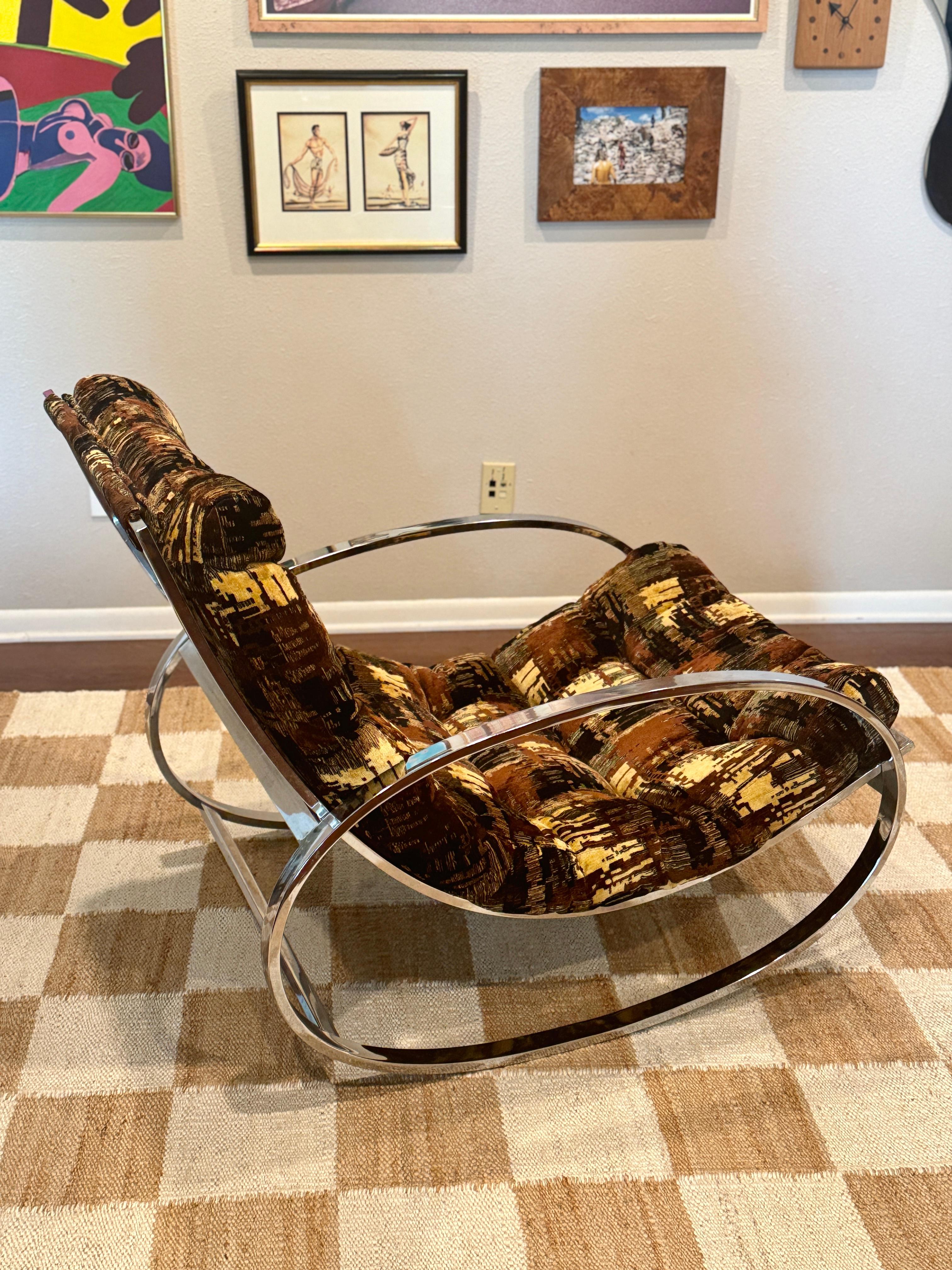italien An all original vintage rocking lounger designed by Renato Zevi circa 1970s en vente