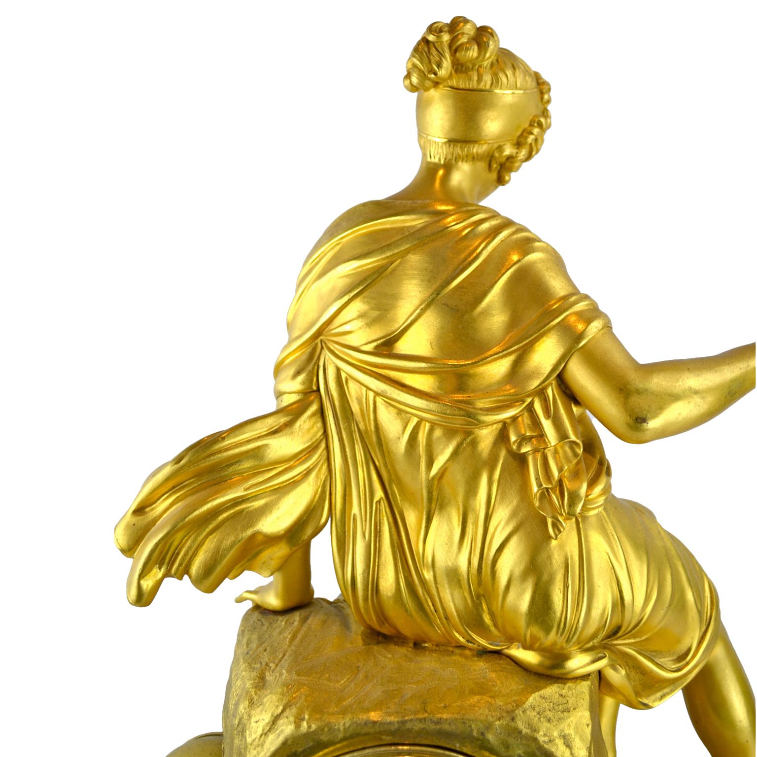 Vergoldete Bronzeuhr aus dem französischen Empire, die Erdquelle des Wassers darstellt,gorisches französisches Empire im Zustand „Gut“ im Angebot in Vancouver, British Columbia