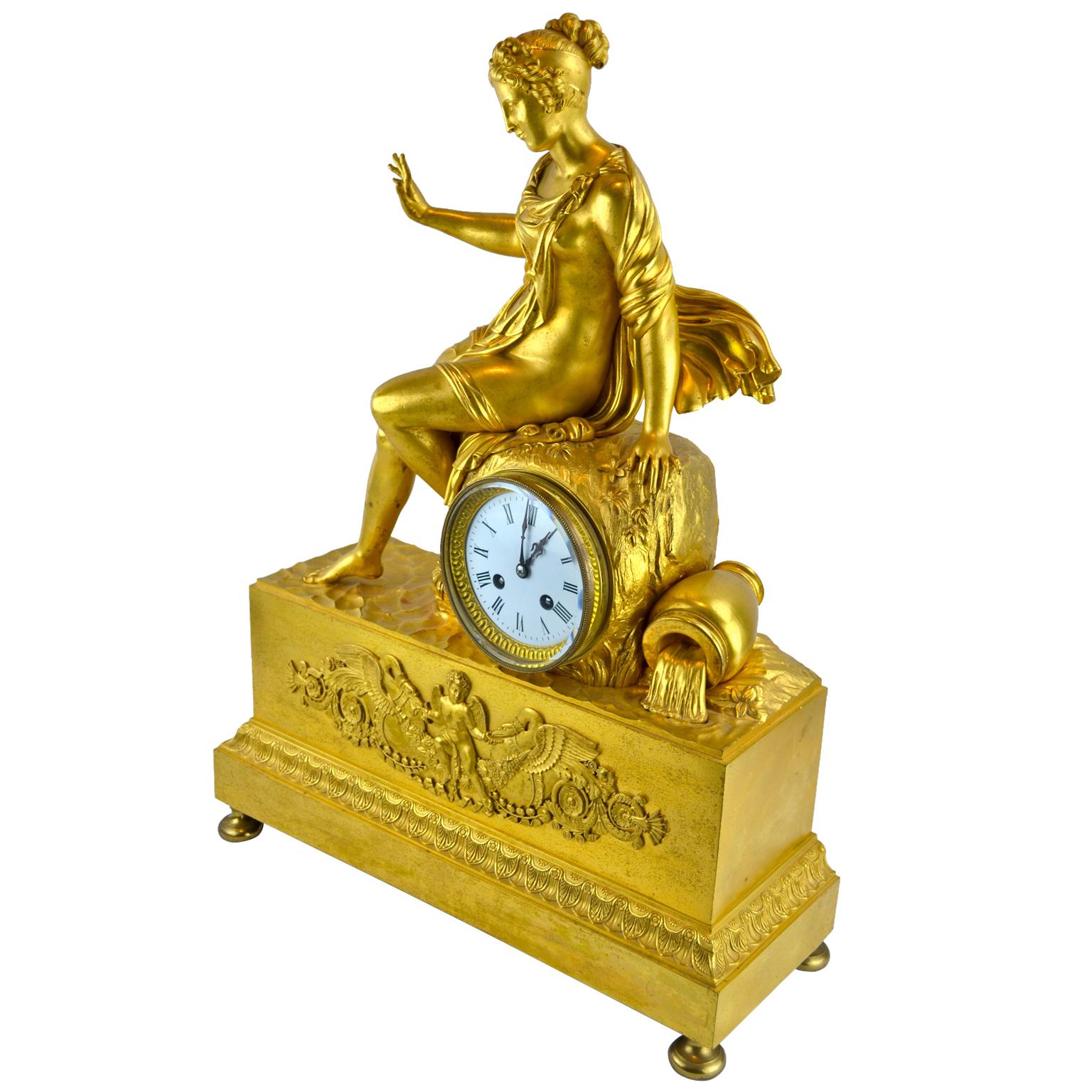 Horloge allégorique de l'Empire français en bronze doré représentant des Terres Sources d'eau Bon état - En vente à Vancouver, British Columbia