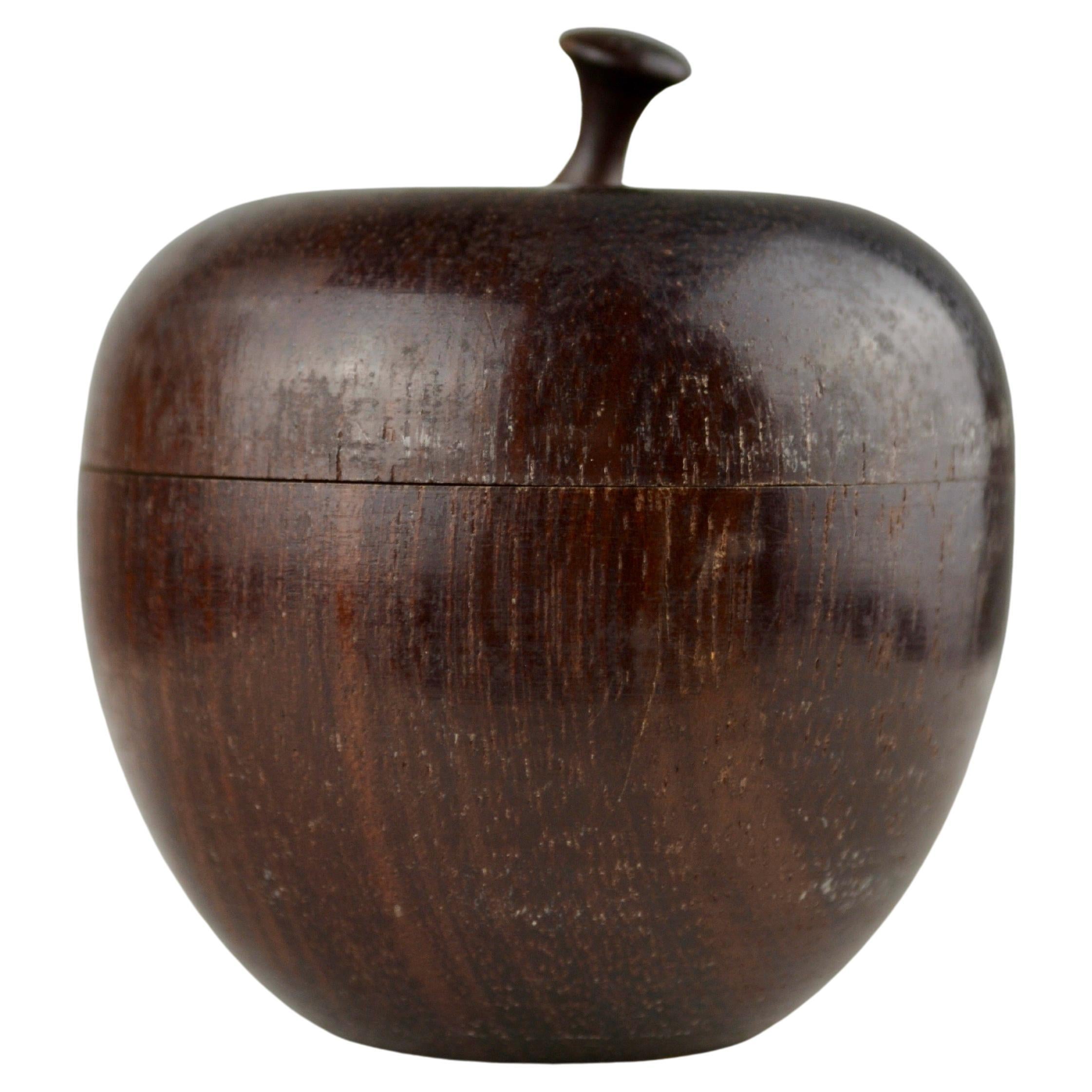 Un joyero de madera de amaranto - Forma de manzana - Francia años 70 en venta