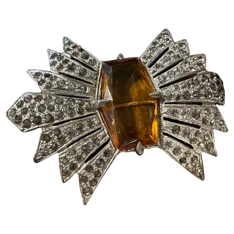 Broche de col ancienne vintage à clip art déco forme feuille - Montres & Bijoux Broche de col ancienne vintage à clip art déco forme feuille - Montres & Bijoux