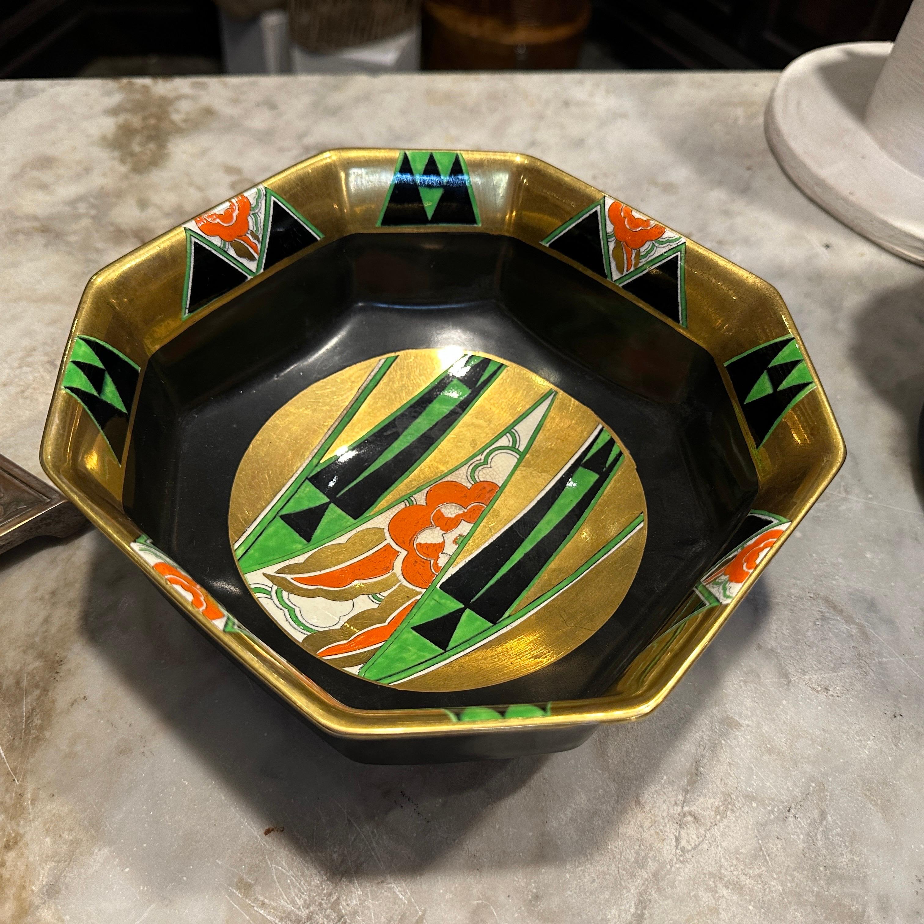 Étonnante coupe anglaise en porcelaine Crown Devon Orient Design de 1932 Art déco en vente 4