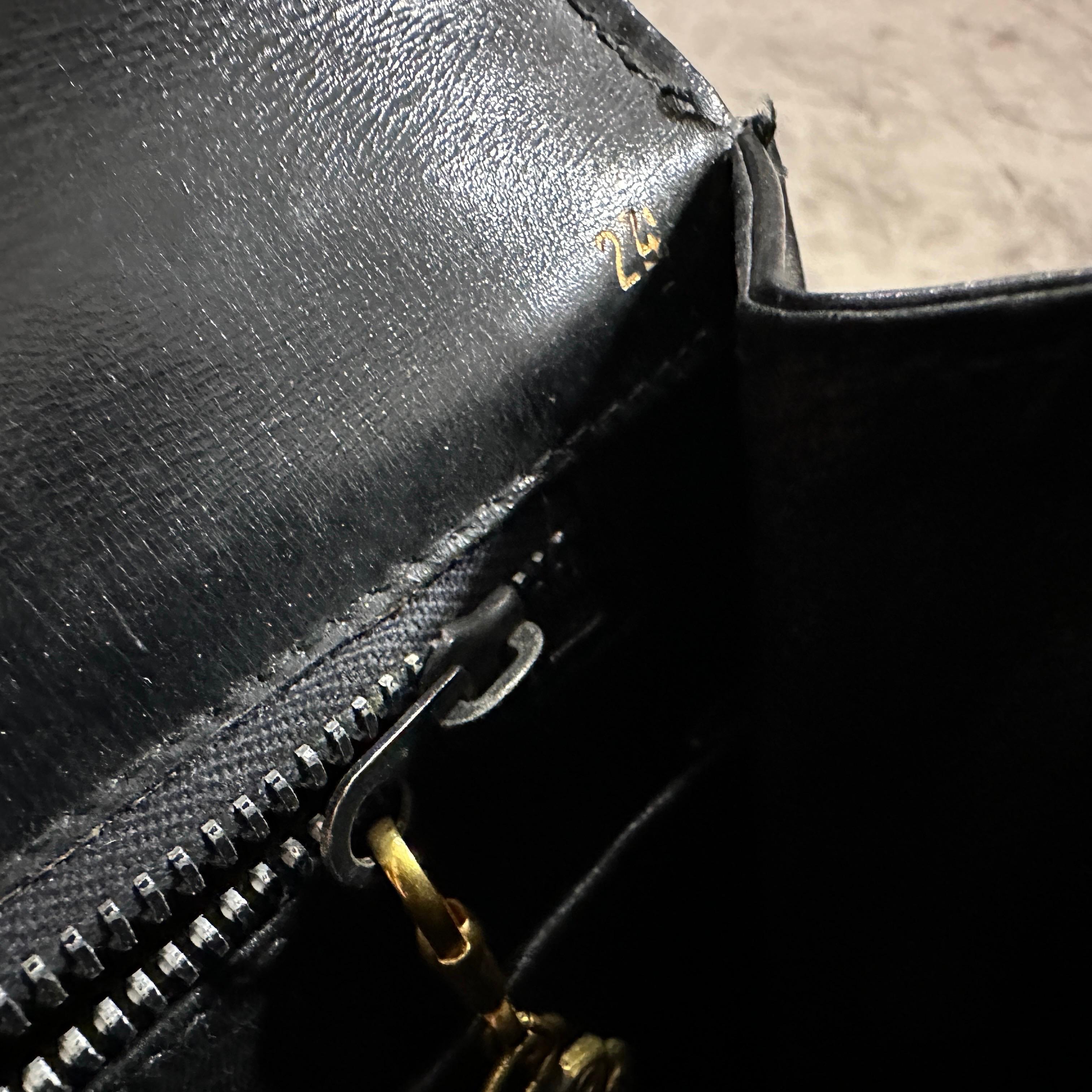 An Amazing 1980s Blue Leather and Lapis Lazuli Clasp Evening Bag by Gucci For Sale 2