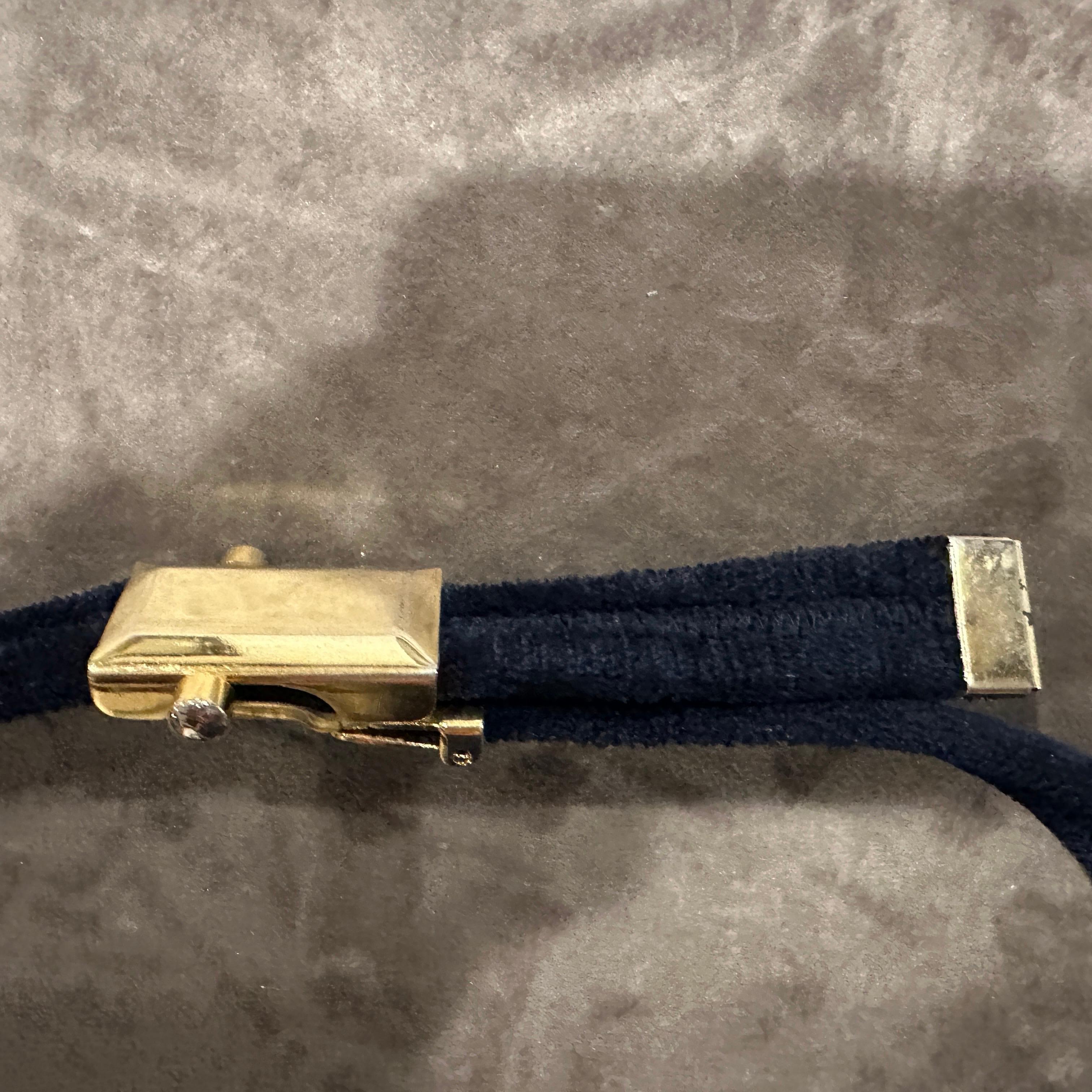 Un'incredibile borsa a tracolla italiana degli anni '80 in velluto blu e ottone in vendita 8