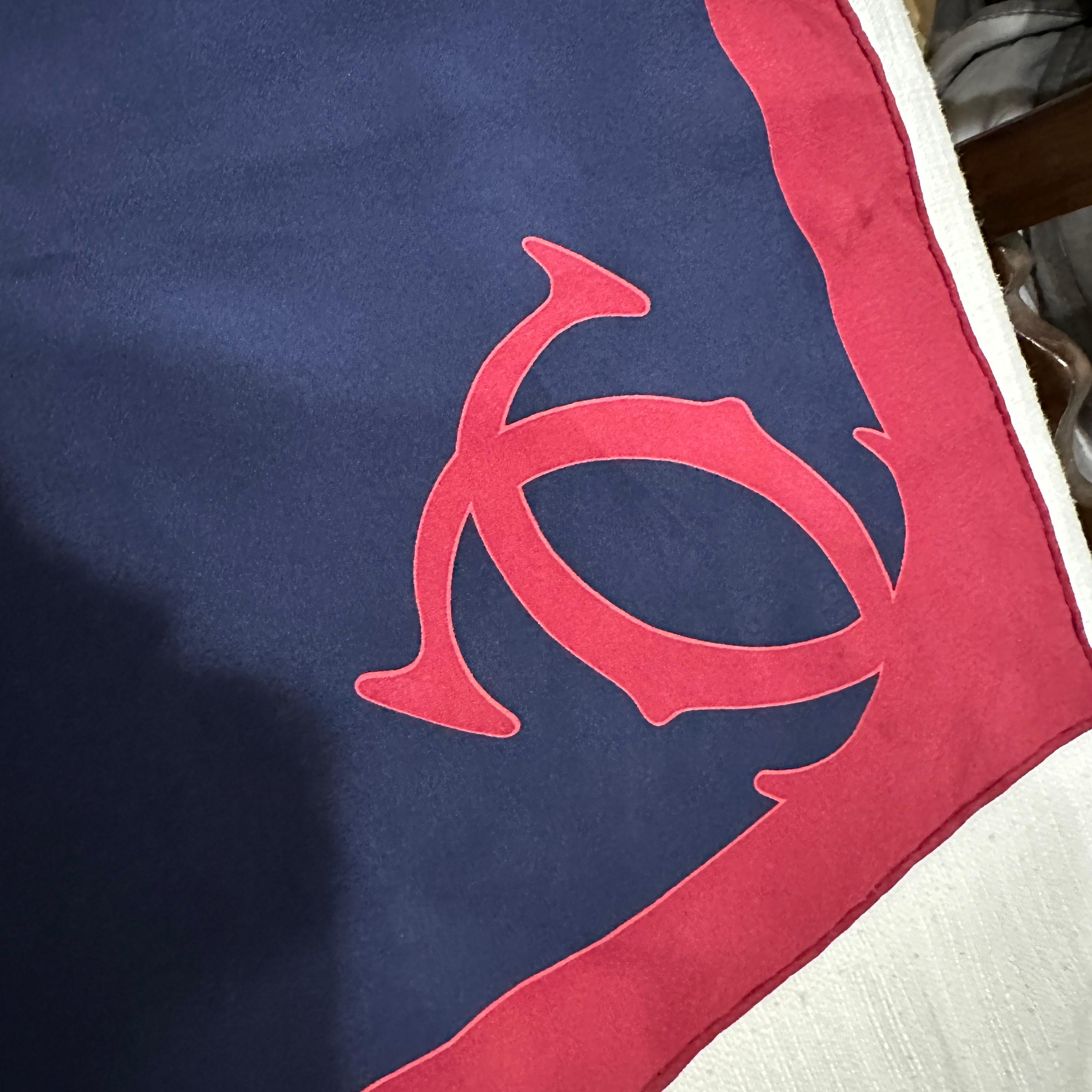 An Amazing 1990s Panther Ring Scarf by Cartier For Sale 8
