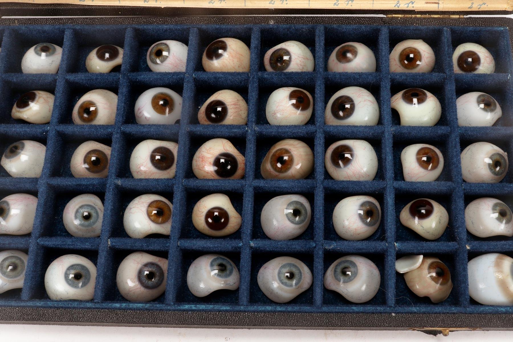 An amazing antique set of 50 glass prosthetic eyes, Germany early 20th century.  For Sale 2
