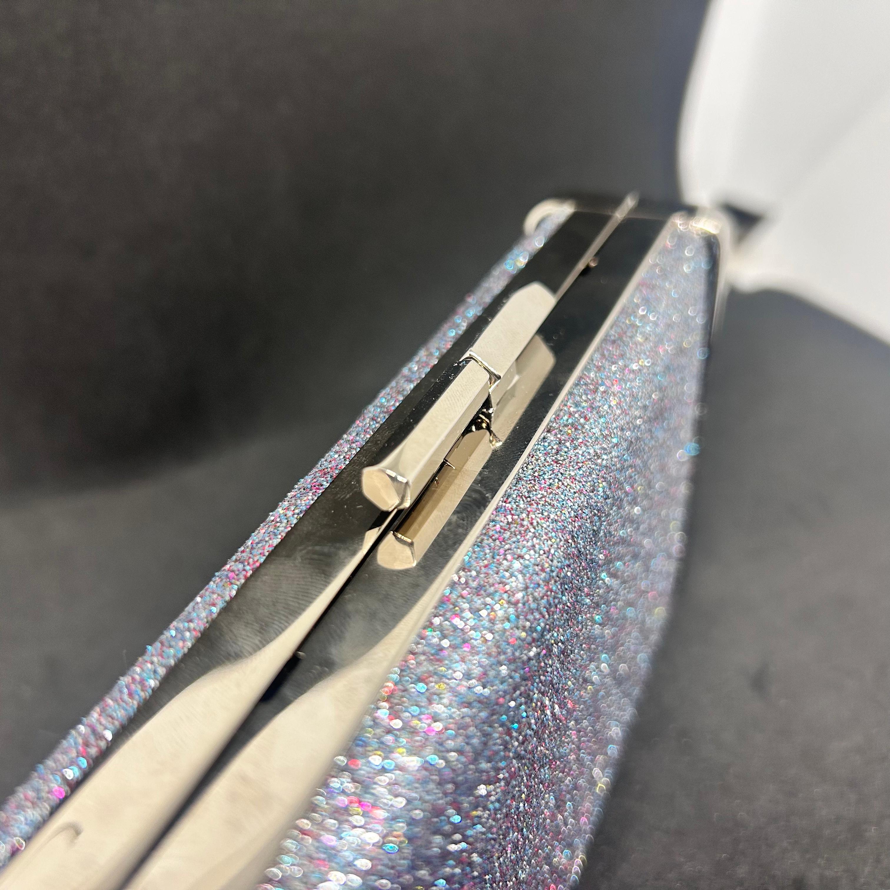 An amazing Jimmy Choo Silver Fine Glitter Fabric and Metal Clutch Bag For Sale 1
