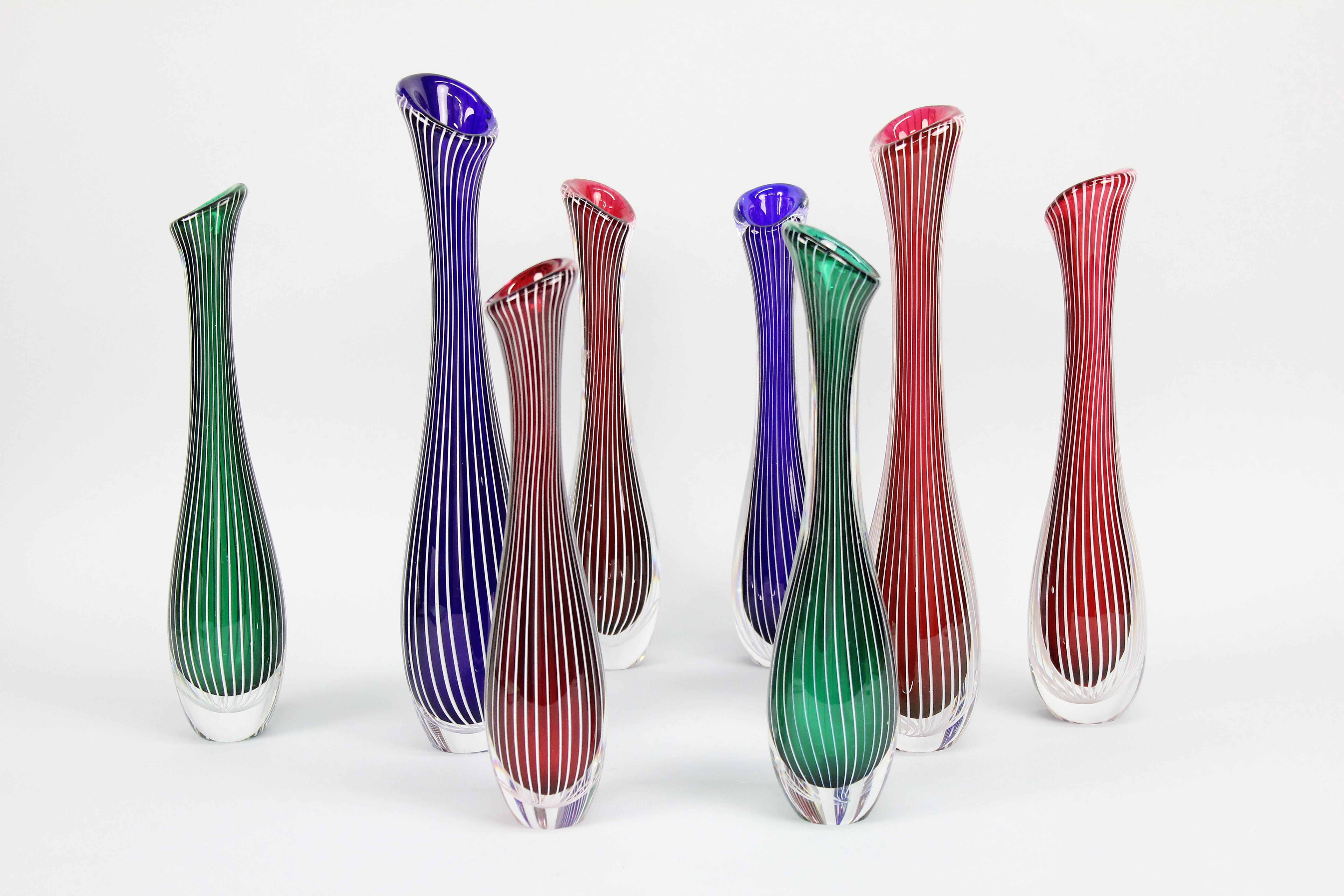 An Amazing Set of Eight 1950s Stripe Vases by Vicke Lindstrand for Kosta Sweden. For Sale 3