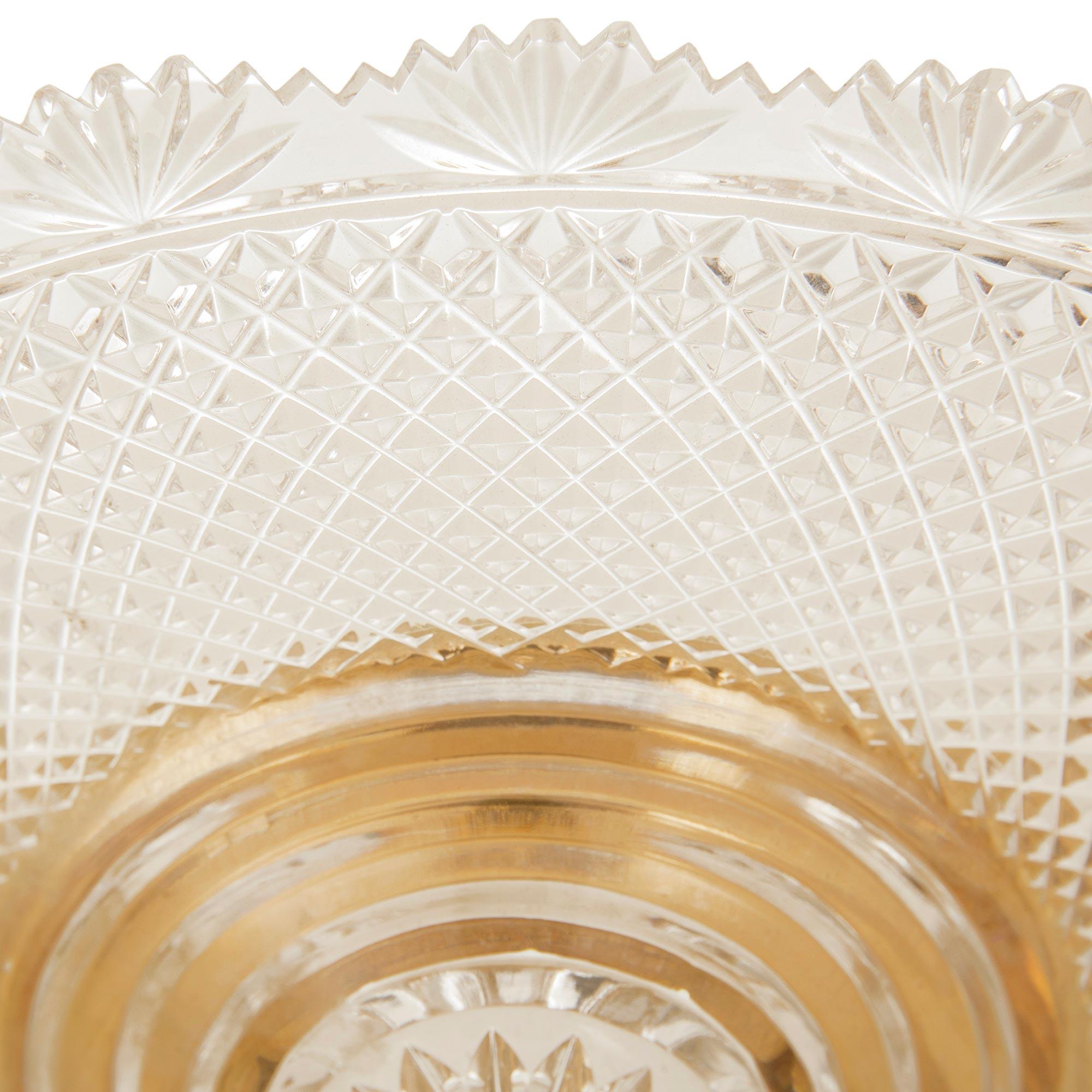 Un centro de mesa americano del siglo XIX de Ormolu y Cristal de estilo Luis XVI en Bueno estado para la venta en West Palm Beach, FL