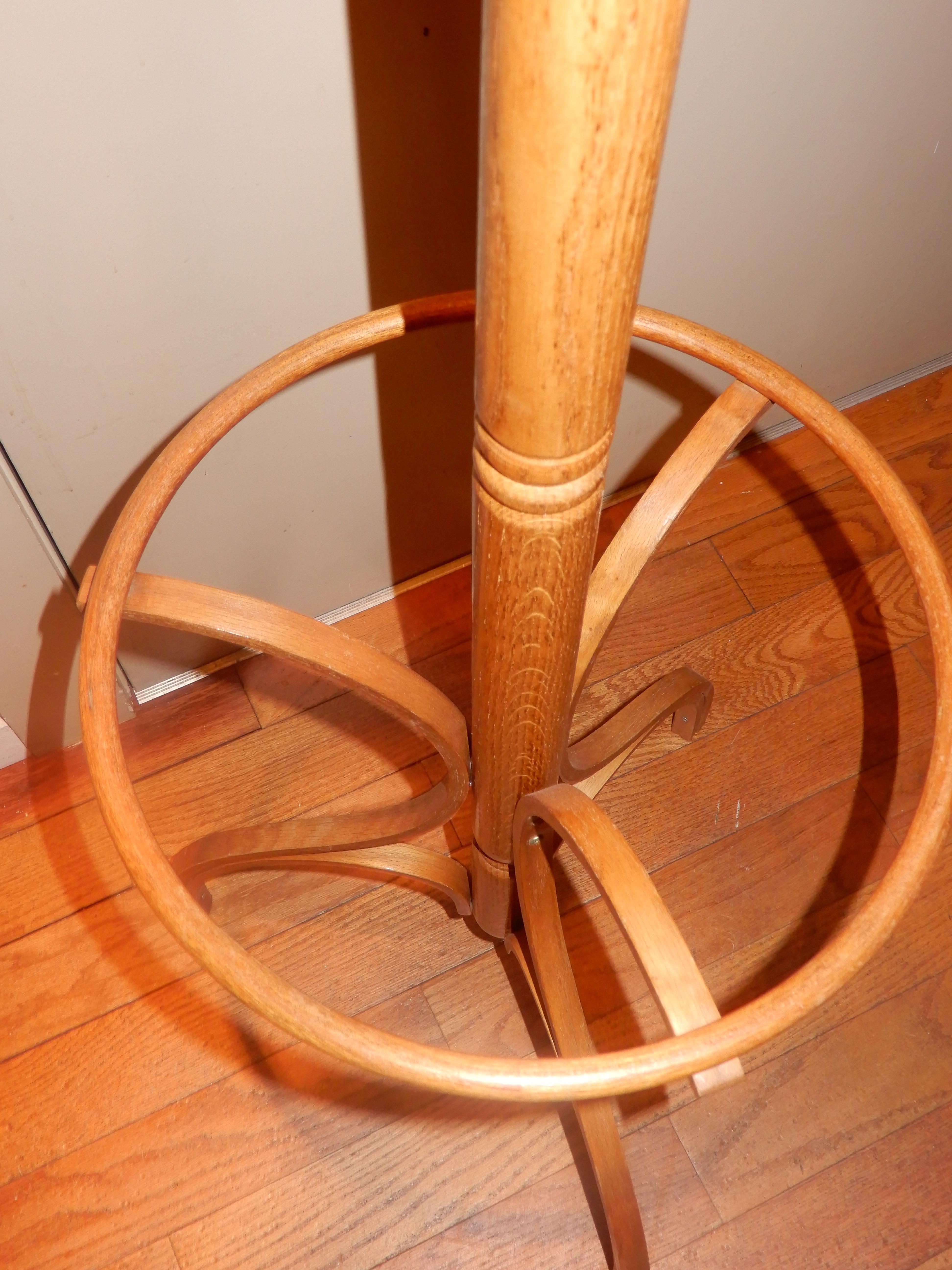 20th Century American Handcrafted White Oak Coat Stand For Sale