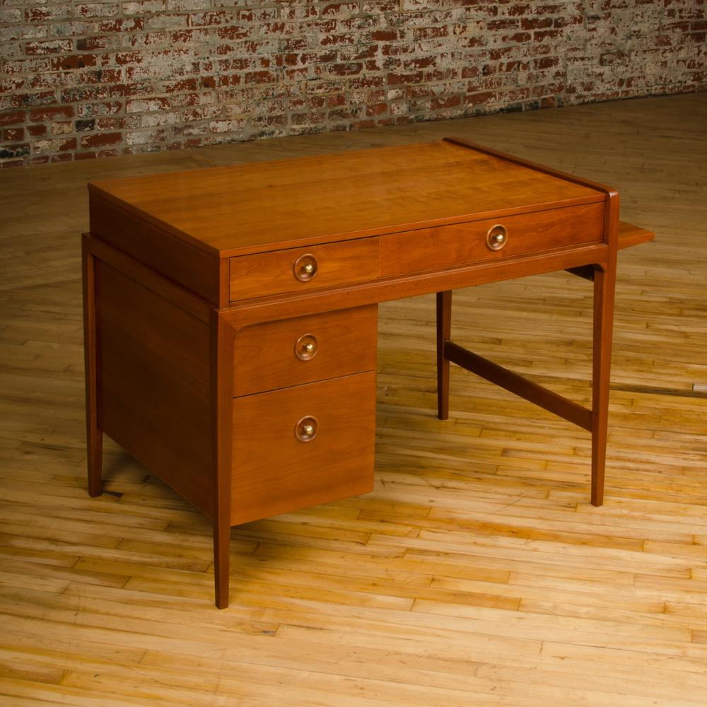 Mid-Century Modern American Mid-Century Desk Deisgned by John Van Koert Fro Drexel, circa 1960 For Sale