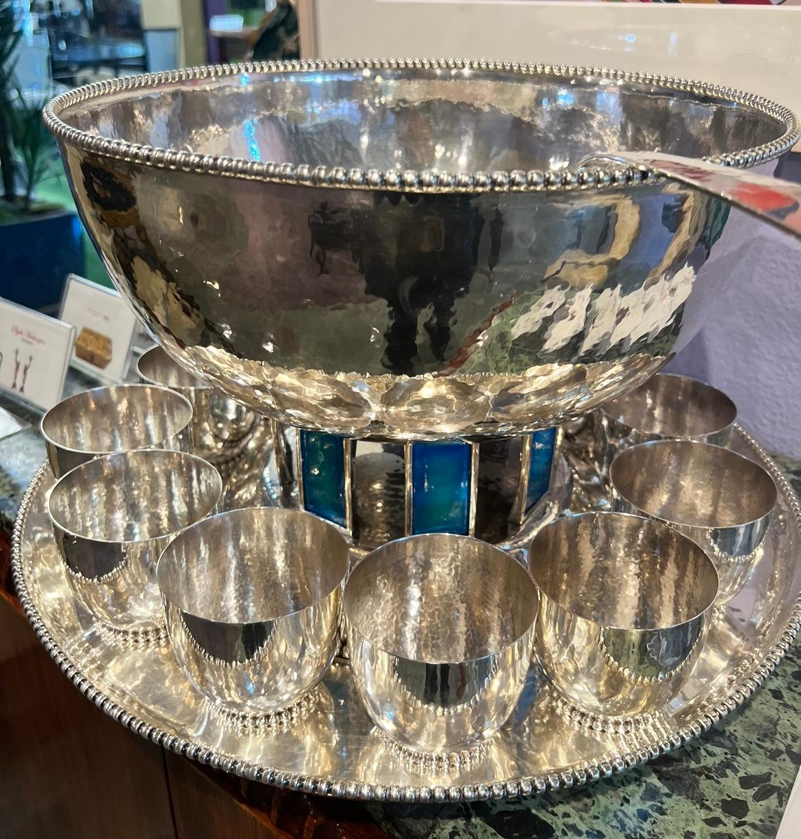 Amerikanisches 15-teiliges Punch-Set aus Silber und Emaille im Zustand „Gut“ im Angebot in Palm Desert, CA