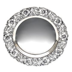 Plato de plata americano, marca del fabricante ilegible Siglo XX