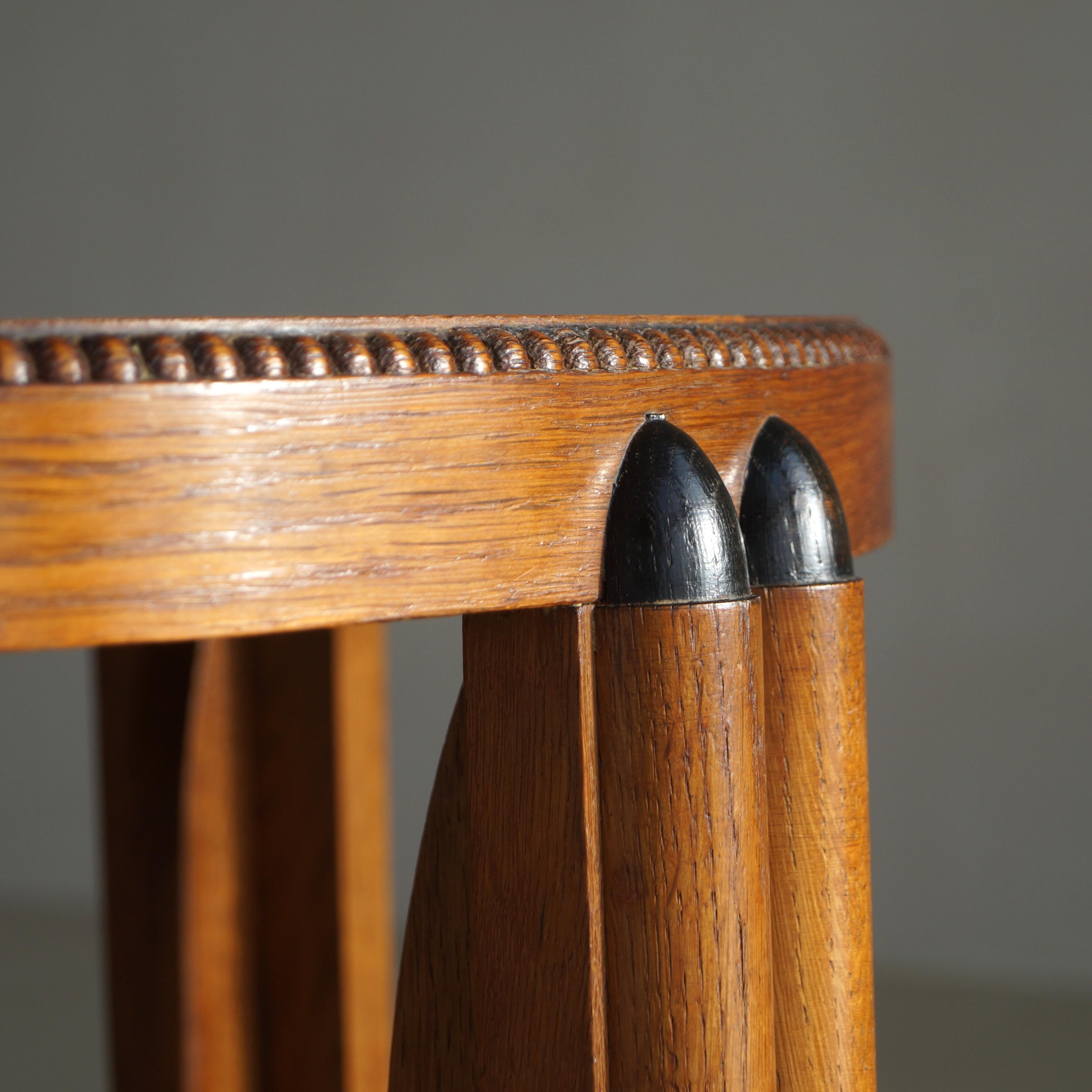 An Amsterdam School Dutch Art Deco side table, 1920s en vente 3