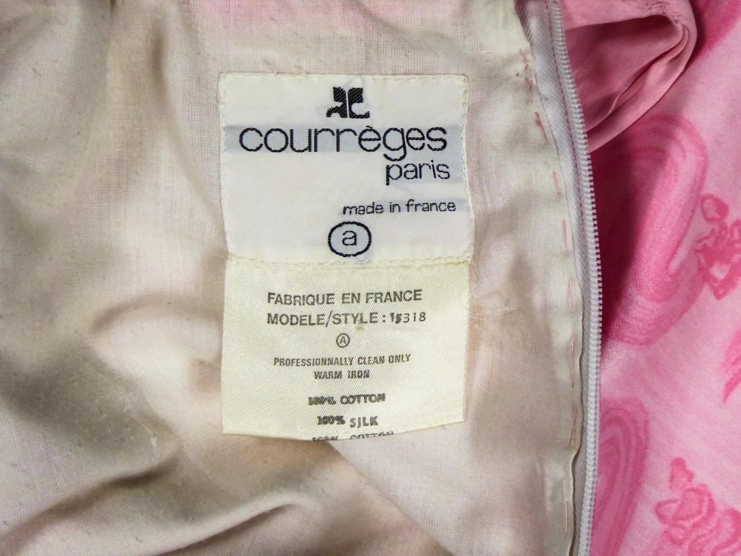 An André Courrèges Couture Pink Gazar Dress Numbered 15318 Circa 1970 In Good Condition In Toulon, FR