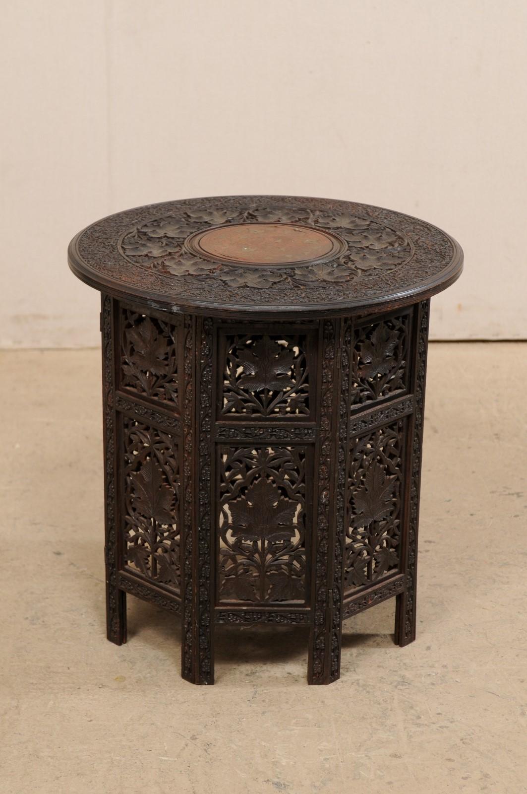 Anglo-Indian Carved-Wood Tea Table Top, Foldable for Storage In Good Condition In Atlanta, GA