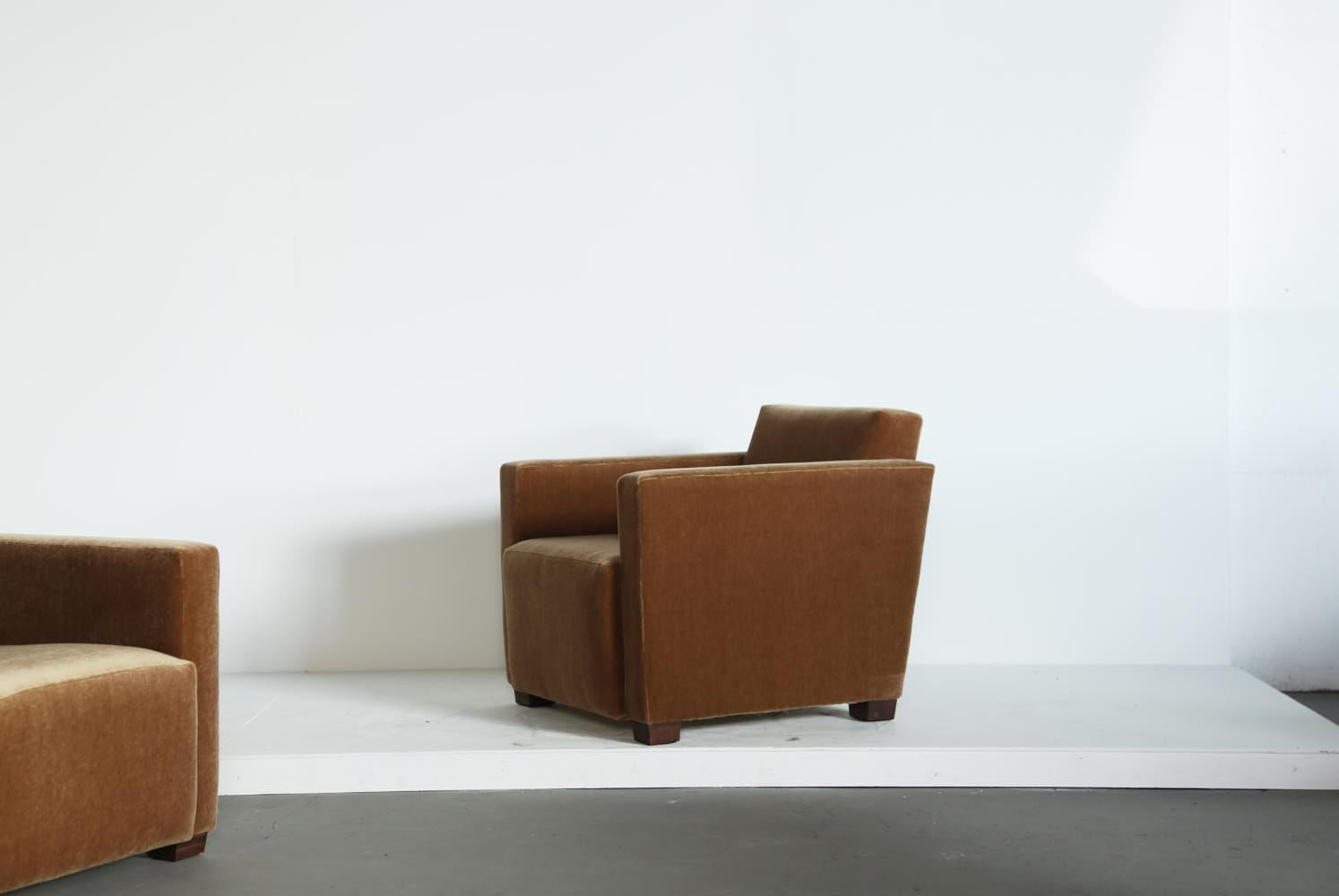A single modern angular club armchair, upholstered in customer supplied Pierre Frey Teddy fabric.  High quality handmade beech frames and sprung seats.   Price excludes any duties, taxes or tariffs which are the resposibility of the customer.


