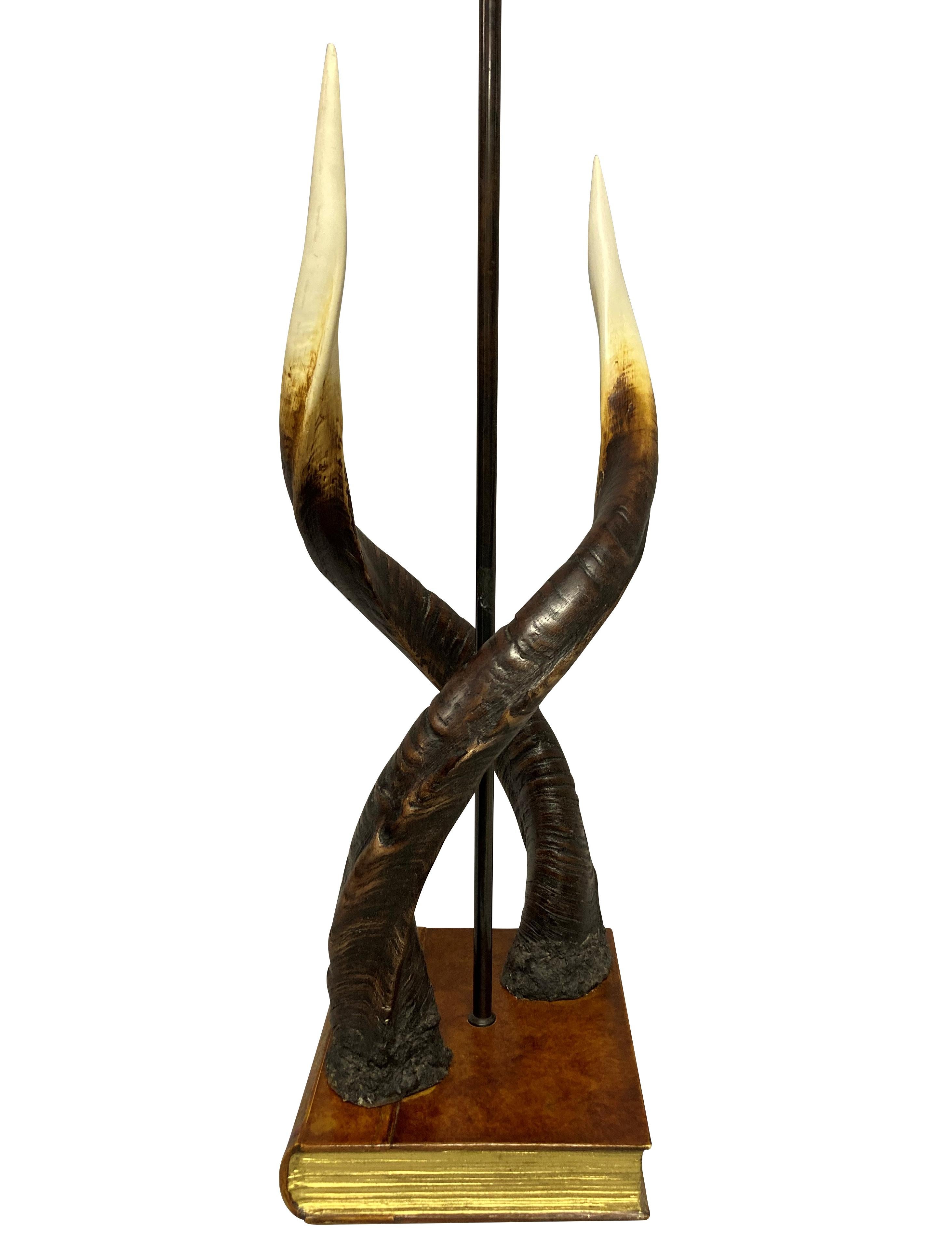 Antelope Horn Table Lamp In Good Condition For Sale In London, GB