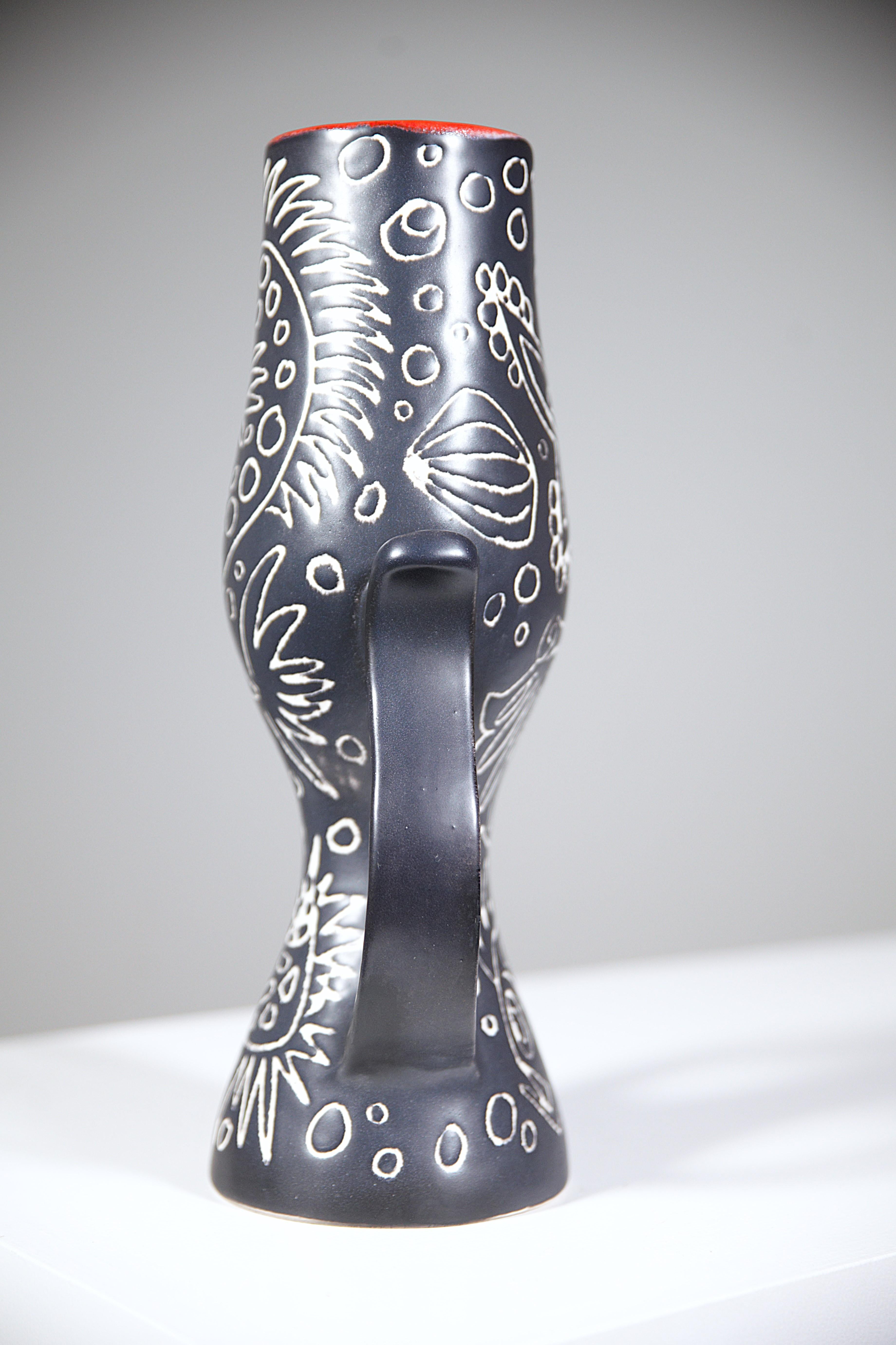 Metà XX secolo Vaso antropomorfo in ceramica di Marcel Santandreu Vallauris Francia anni '70 in vendita