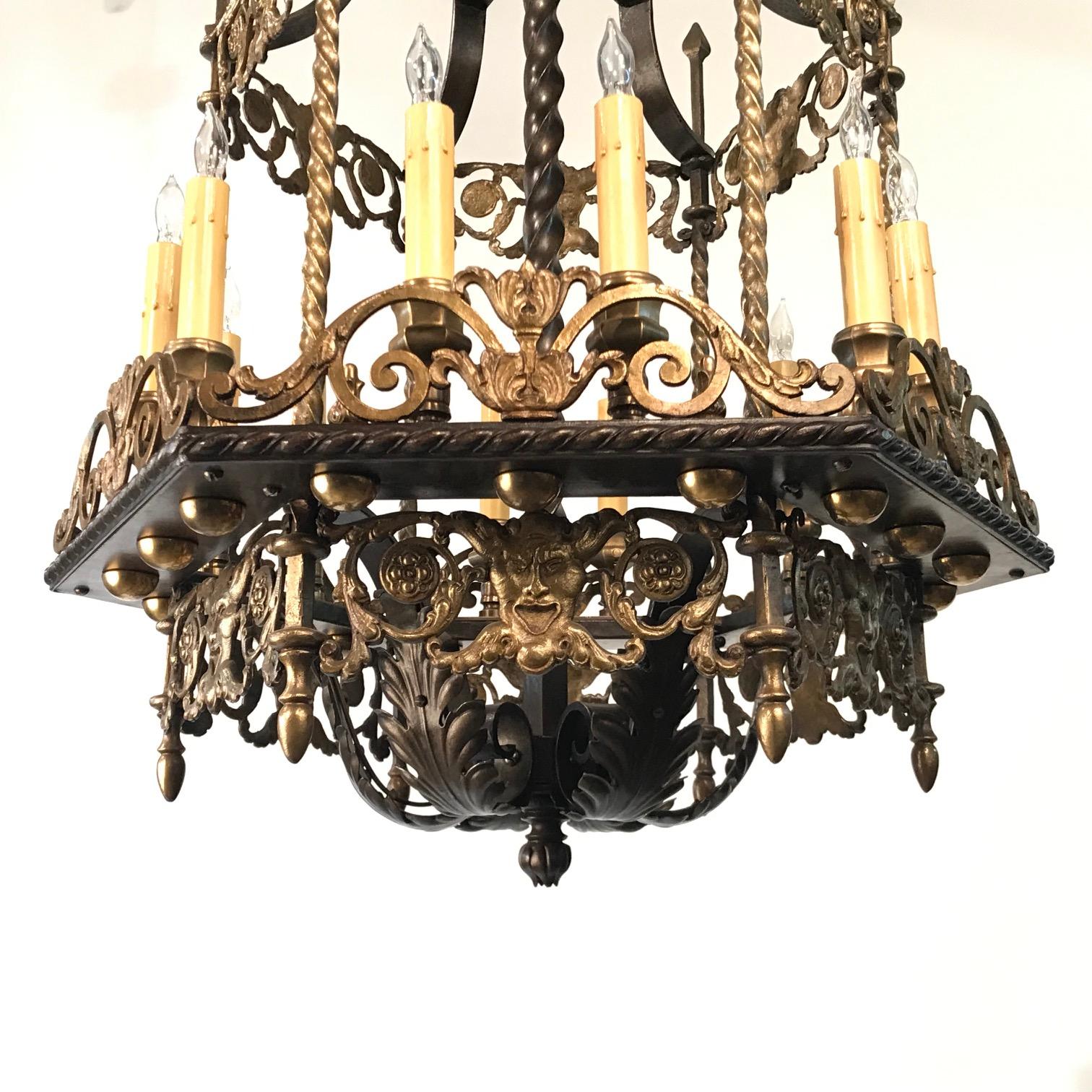 An Antique 12 Light Neo-Renaissance  Bronze and Wrought Iron Chandelier For Sale 3