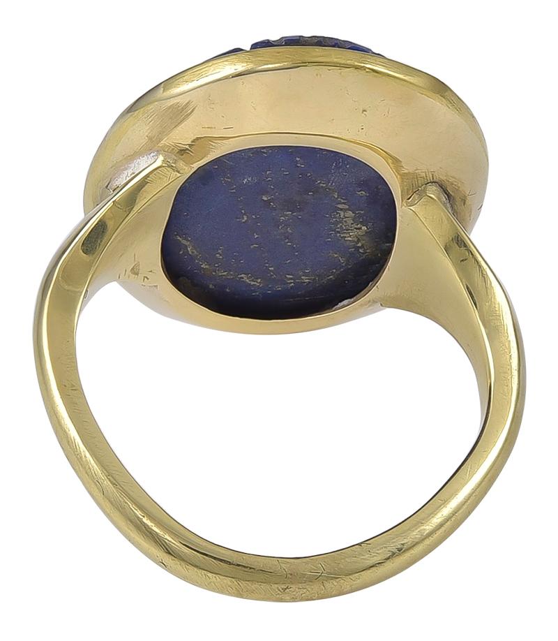 Women's or Men's Antique 18 Karat Gold and Lapis Lazuli Scarab Ring For Sale