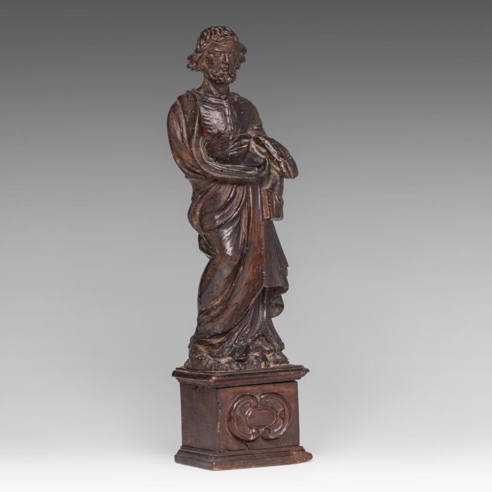 Baroque An antique 18th century Walnut European Santos - Saint figure on a plinth For Sale