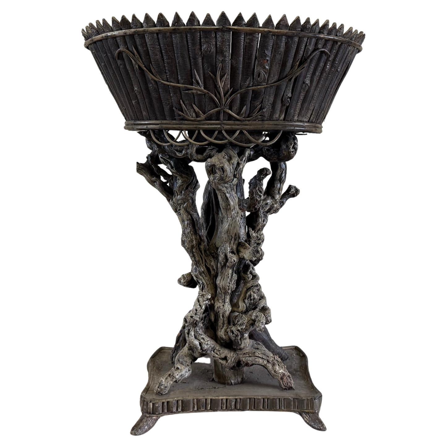 Antique French, 19° secolo, Jardiniere in legno di radice intagliato