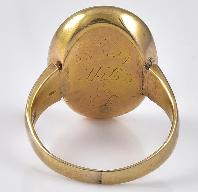Women's or Men's Antique American 18 Karat Gold and Bloodstone Intaglio Memorial Ring For Sale