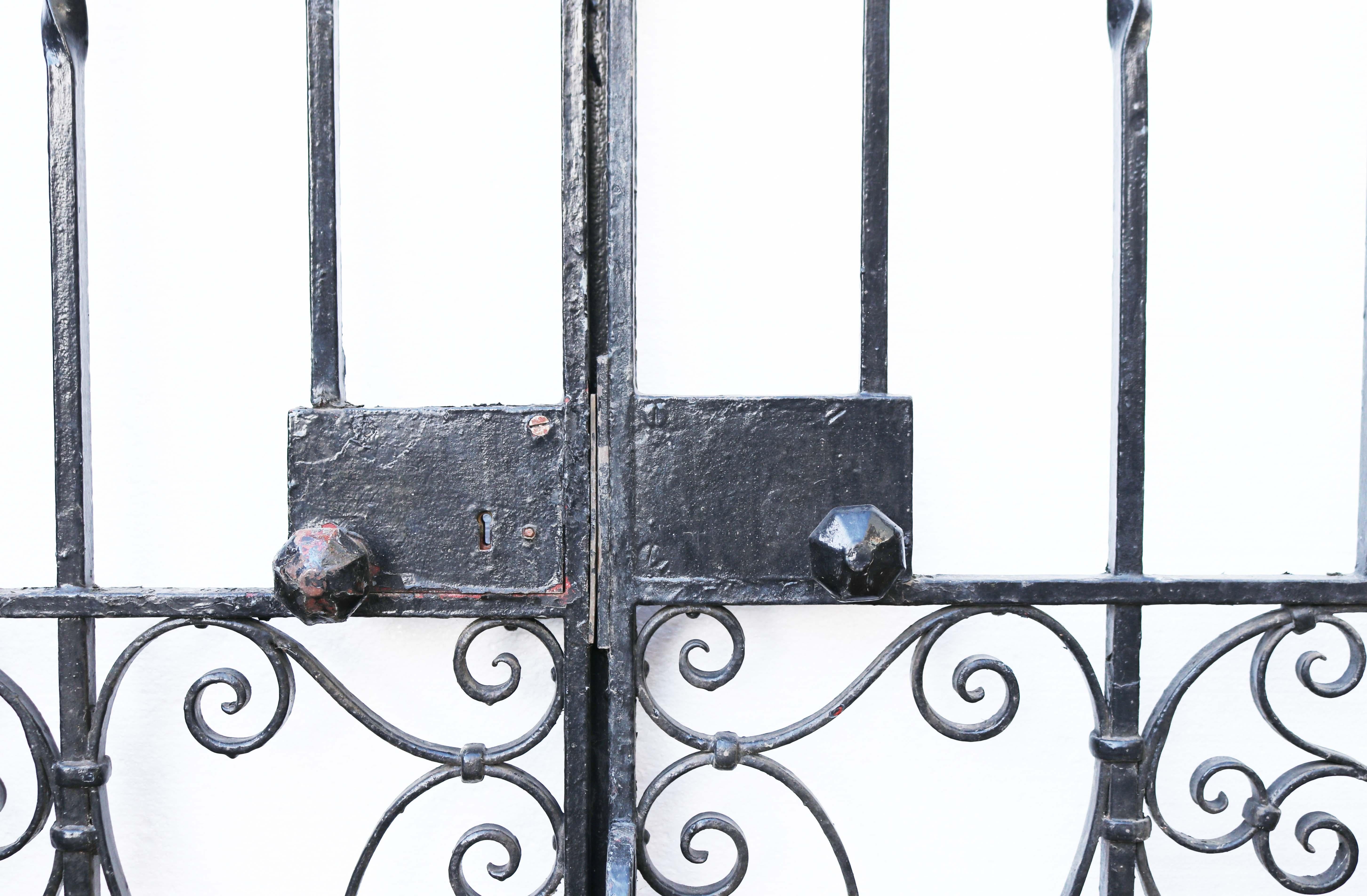 wrought iron archway gates