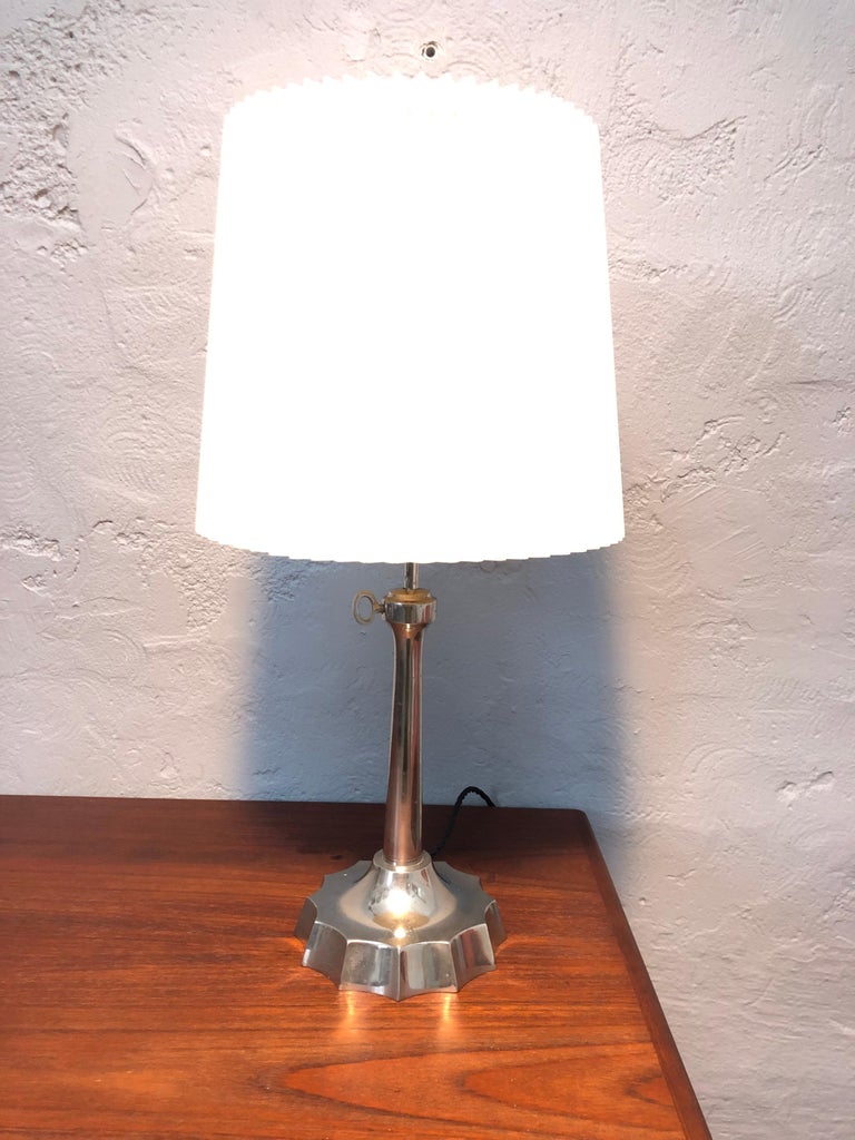 Antique Art Deco Table Lamp from the 1920s In Good Condition For Sale In Søborg, DK