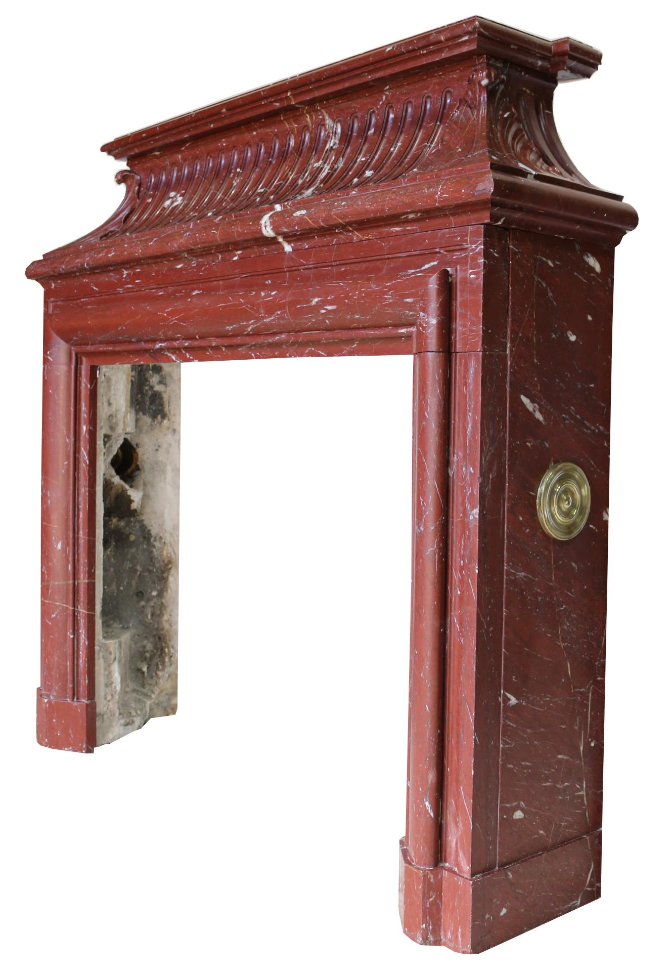 Antique ‘Bolection De Versailles’ Fire Mantel In Good Condition For Sale In Wormelow, Herefordshire