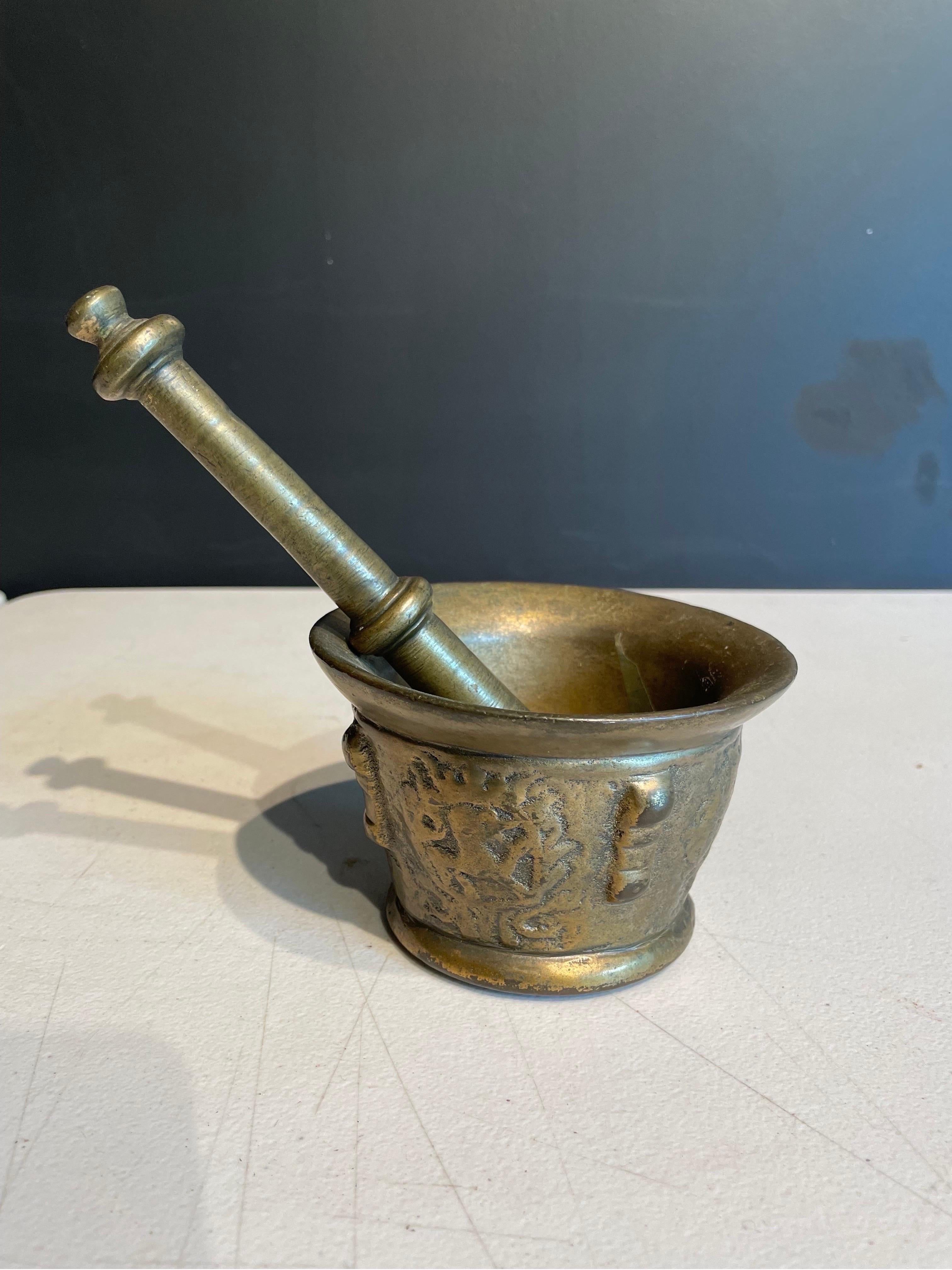 European An Antique Brass Mortar with Pestle, 19th Century For Sale