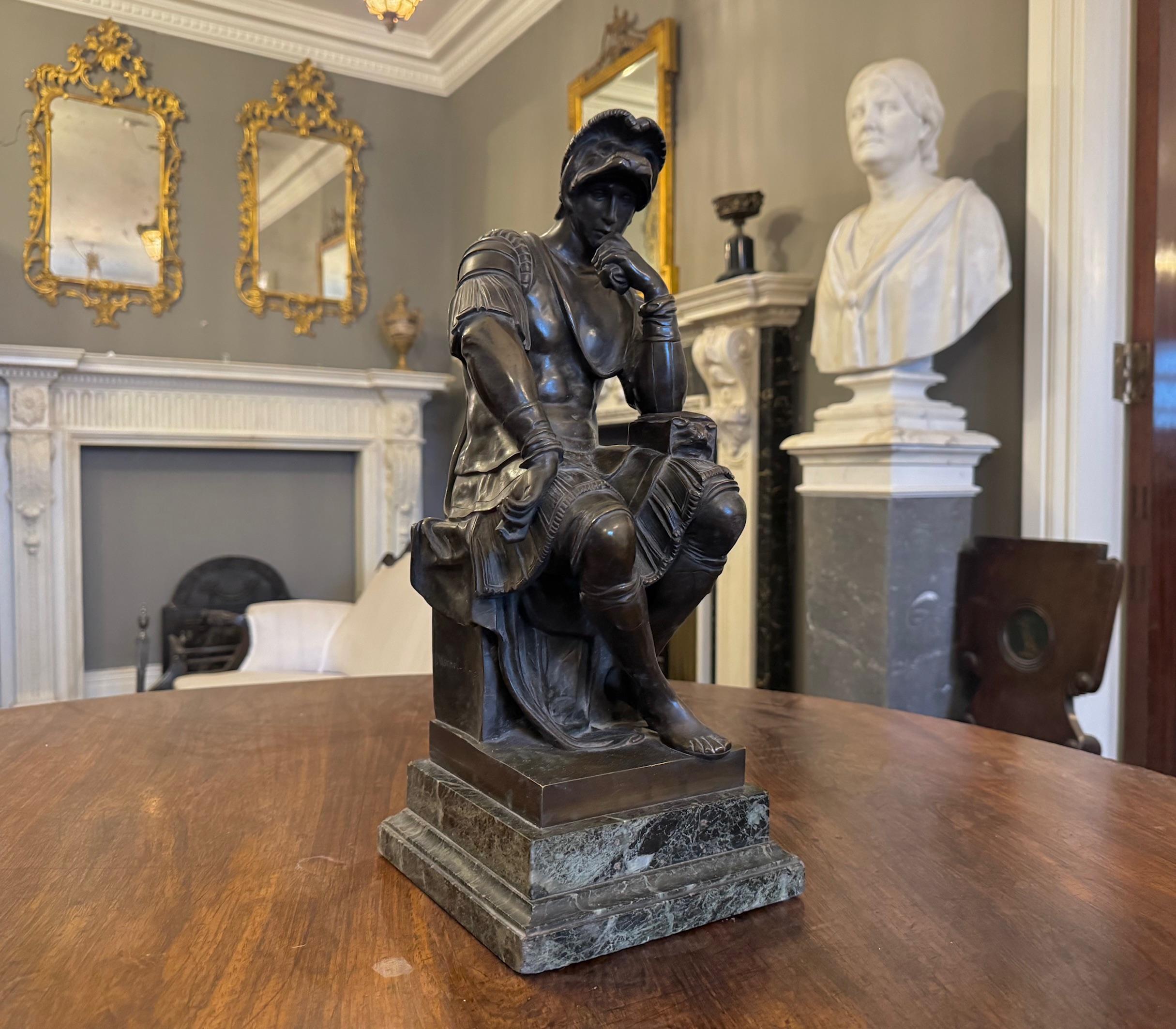 Figura antigua de bronce de Lorenzo de Médicis, según Miguel Ángel Renacimiento renacentista en venta