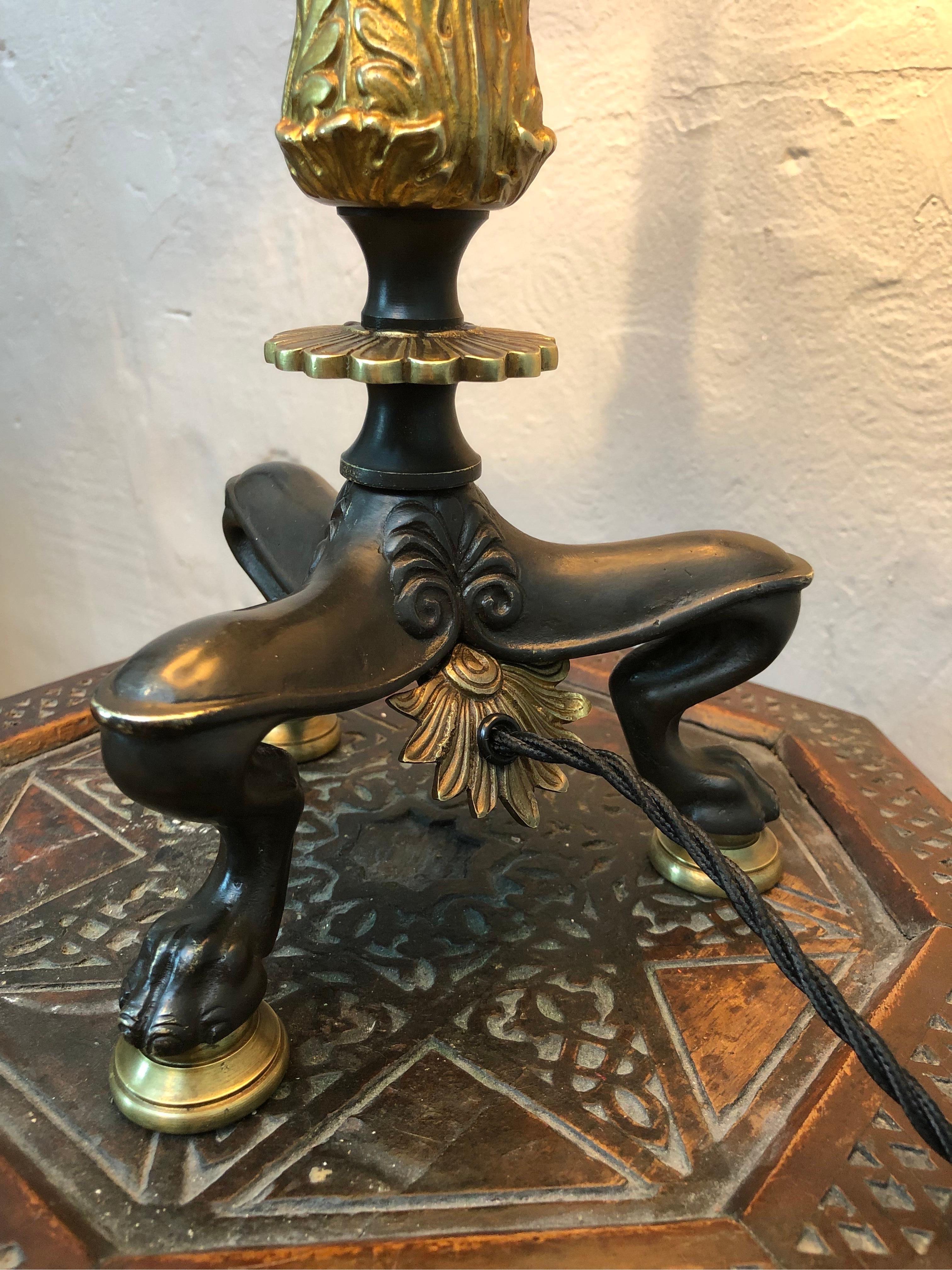 Antique Bronze Napoleon III Candelabra Table Lamp from the 1800s For Sale 3