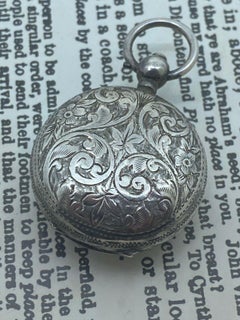 An Antique c1903 English Sterling Silver Sovereign Holder. Birmingham.