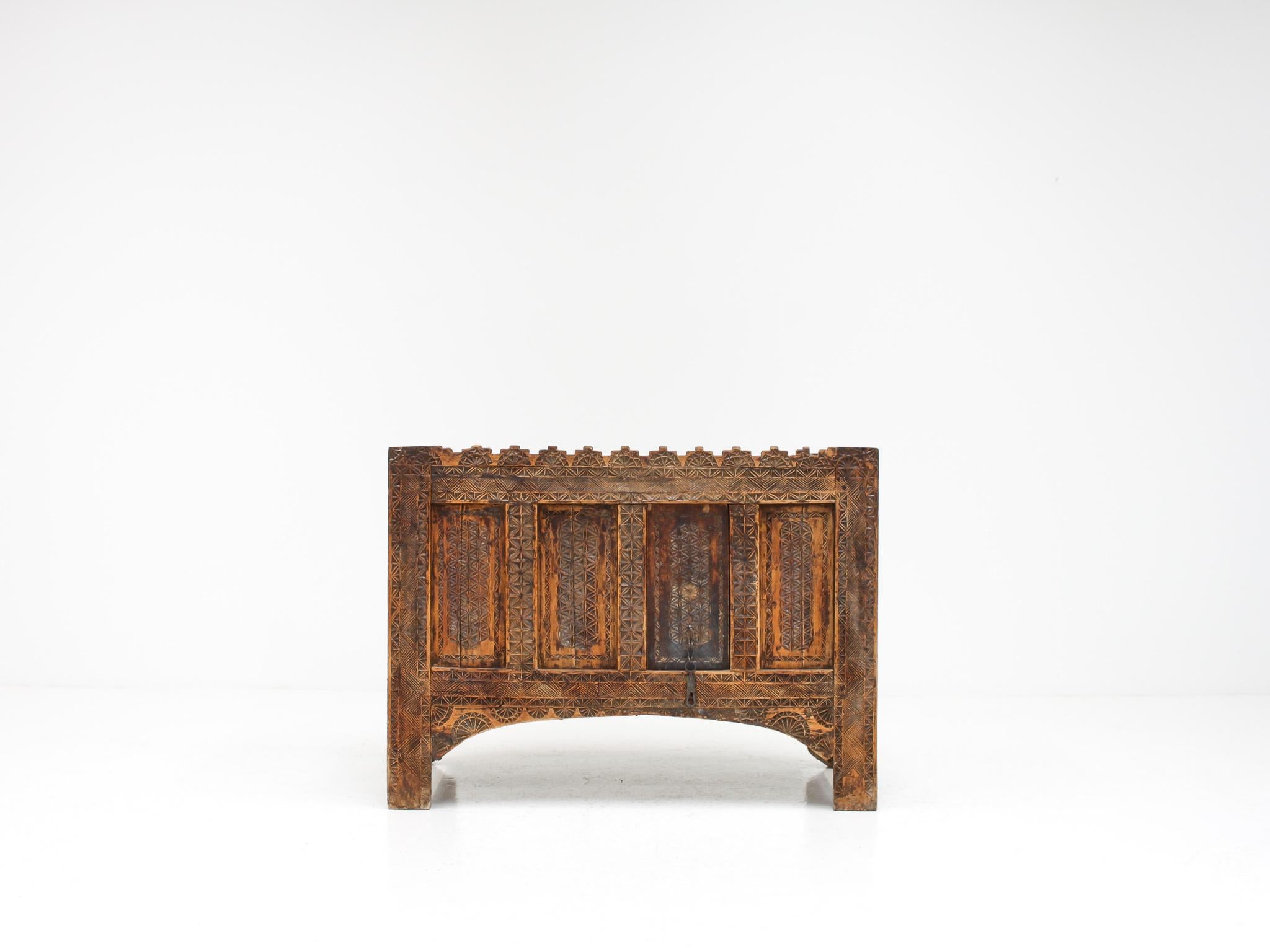 An amazing antique c19th century chest originating from the Turkman people of Afghanistan, Central Asia.

Beautifully carved with a great naive aesthetic. The piece is pegged rather than having any metal fixings.

Condition: In original condition.