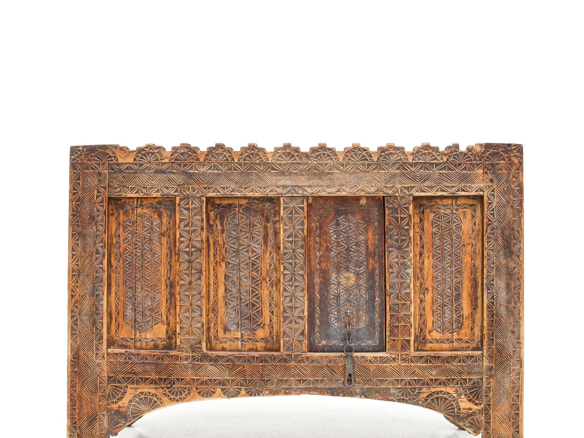 18th Century Antique c19th Century Carved Turkman Dowry Chest, Afghanistan, Central Asia