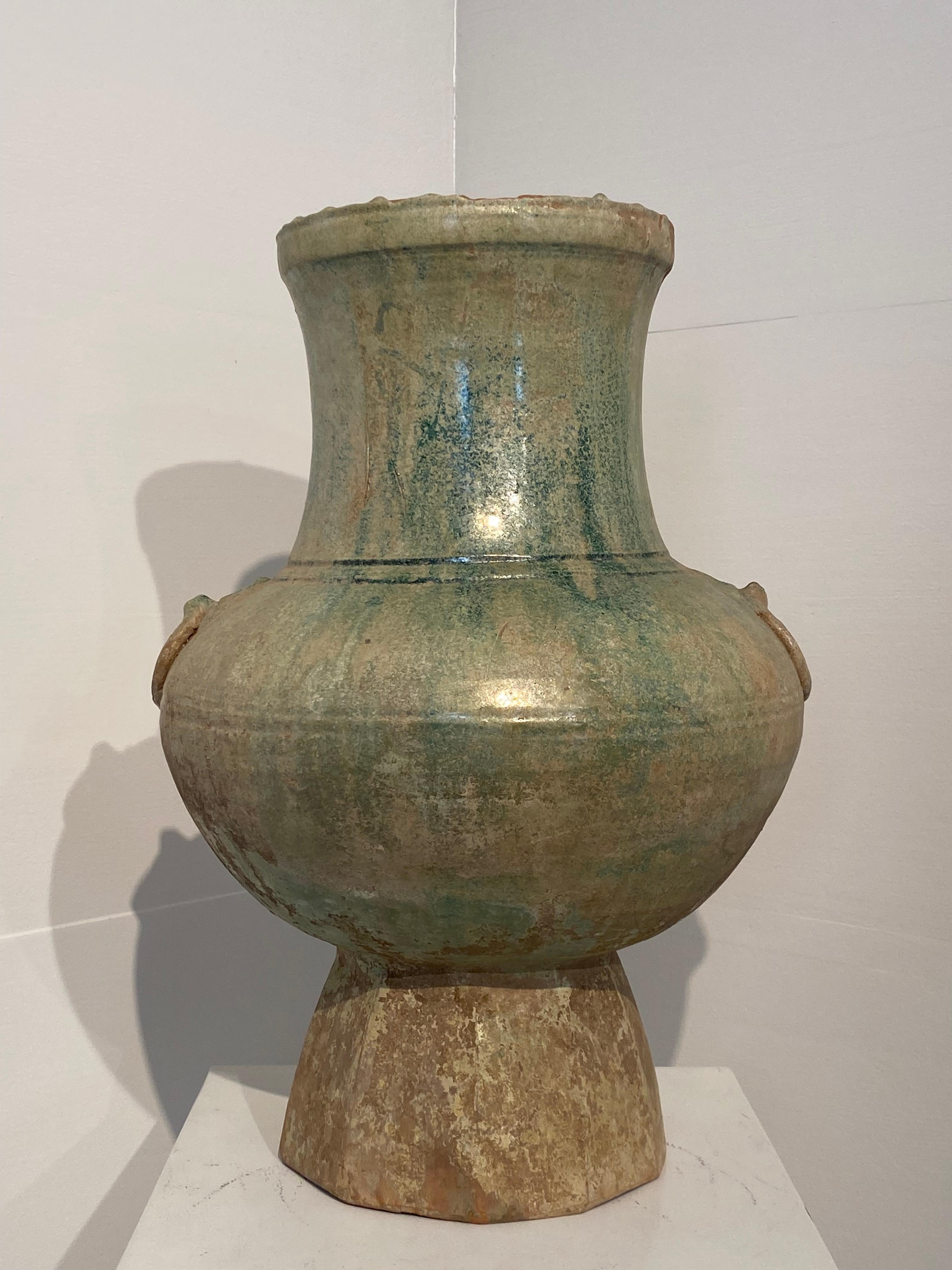 Fino al XVIII secolo Un antico vaso cinese Han in vendita