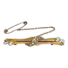 An Antique Edwardian 15K Yellow Gold & Seed Pearl Bar Brooch