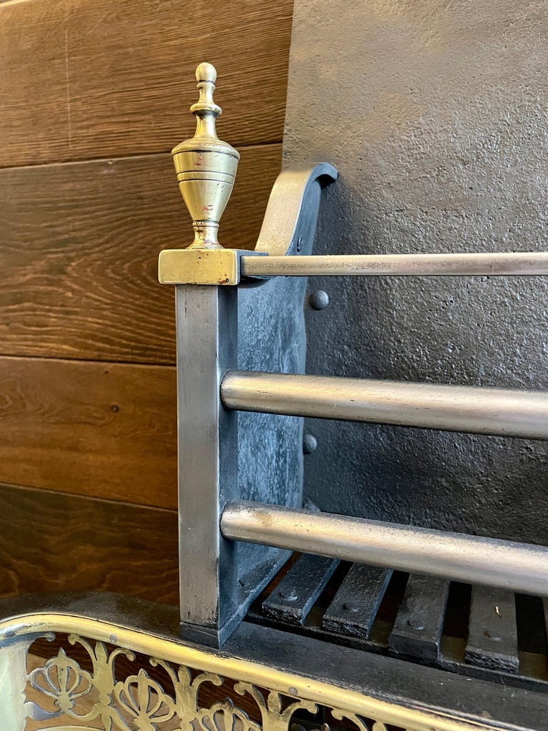 An Antique English Fire Grate For Sale at 1stDibs