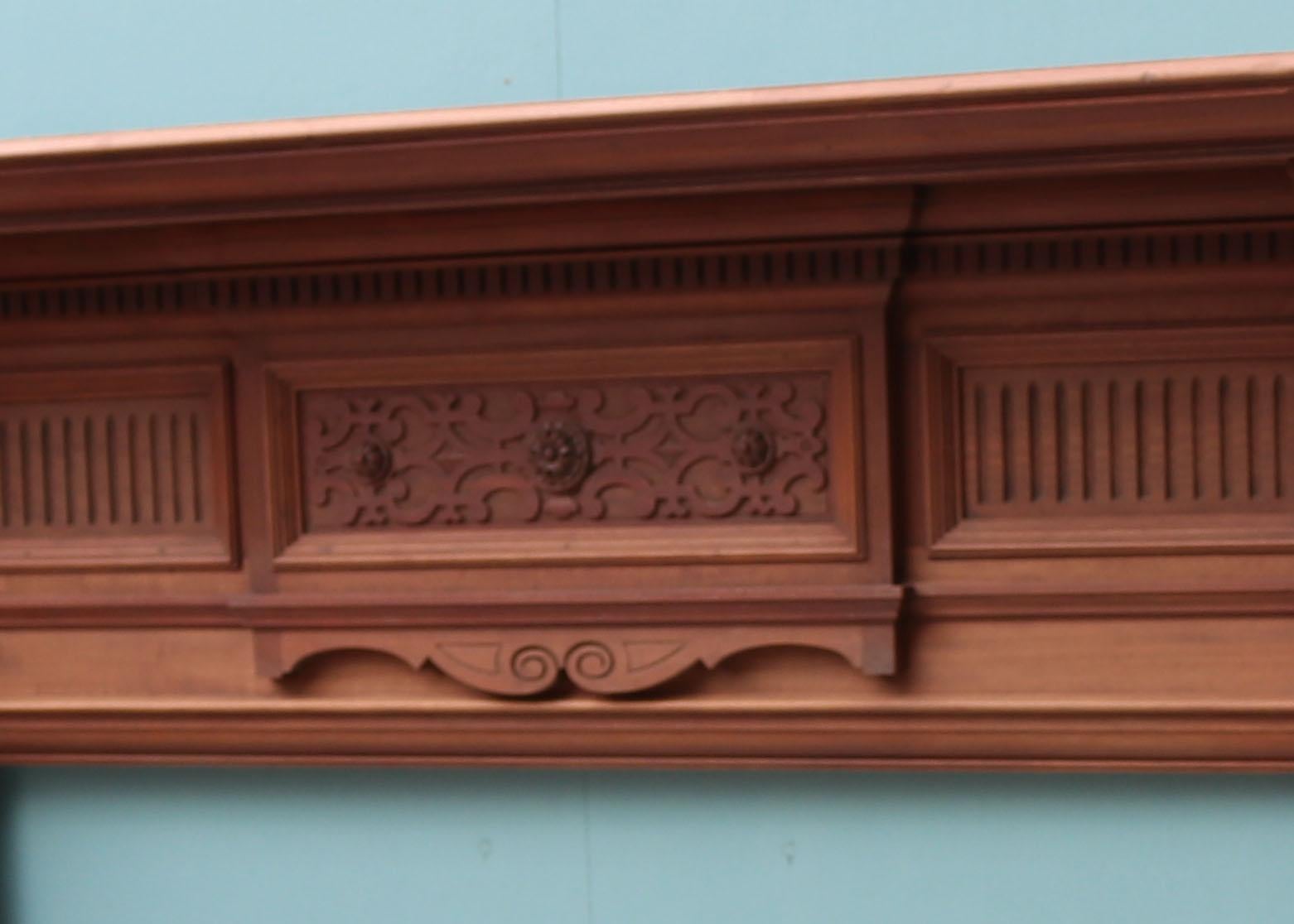 Antique English Mahogany Mantel In Good Condition In Wormelow, Herefordshire