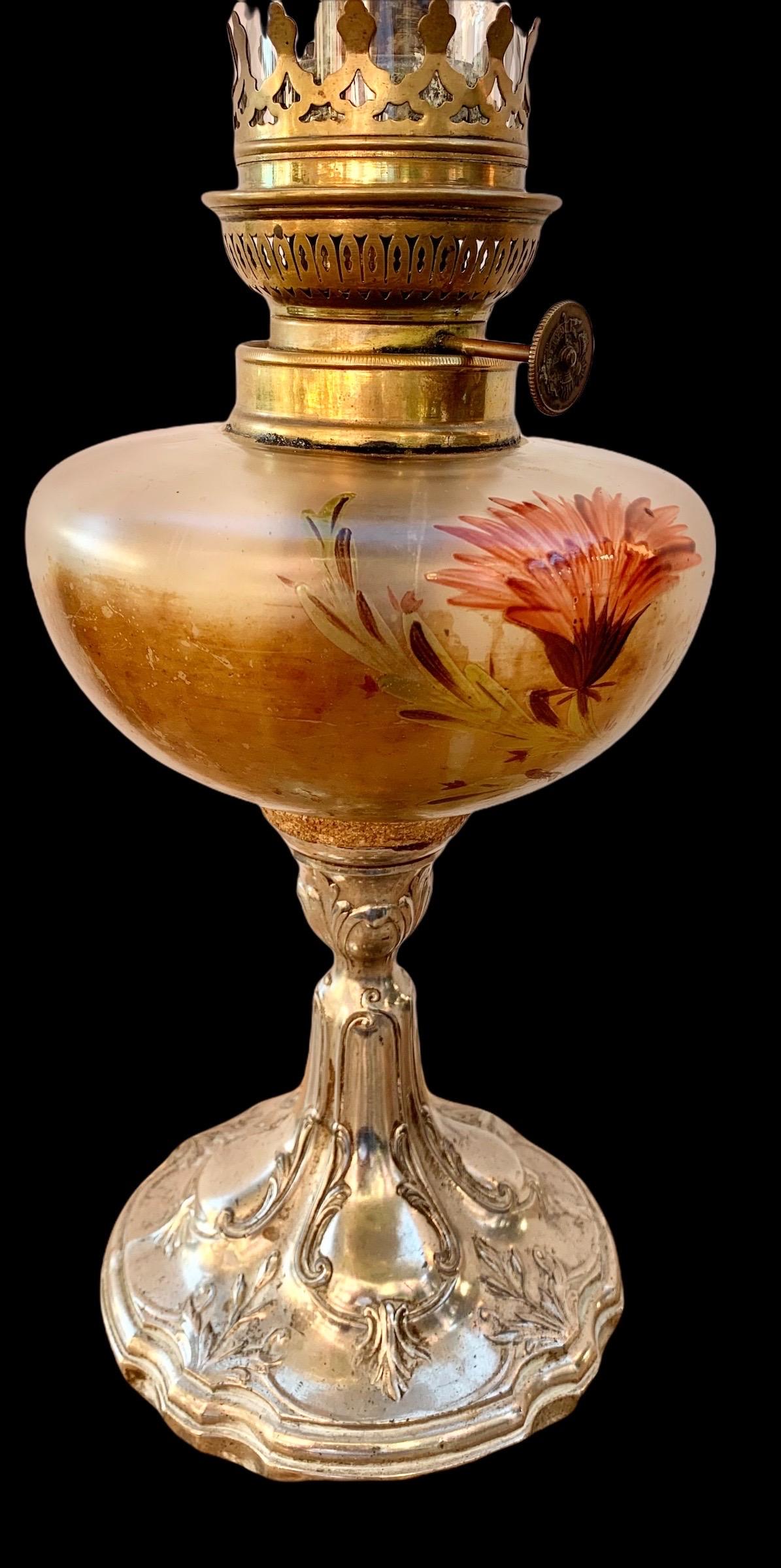 Antique French Art Nouveau Oil Lamp 6