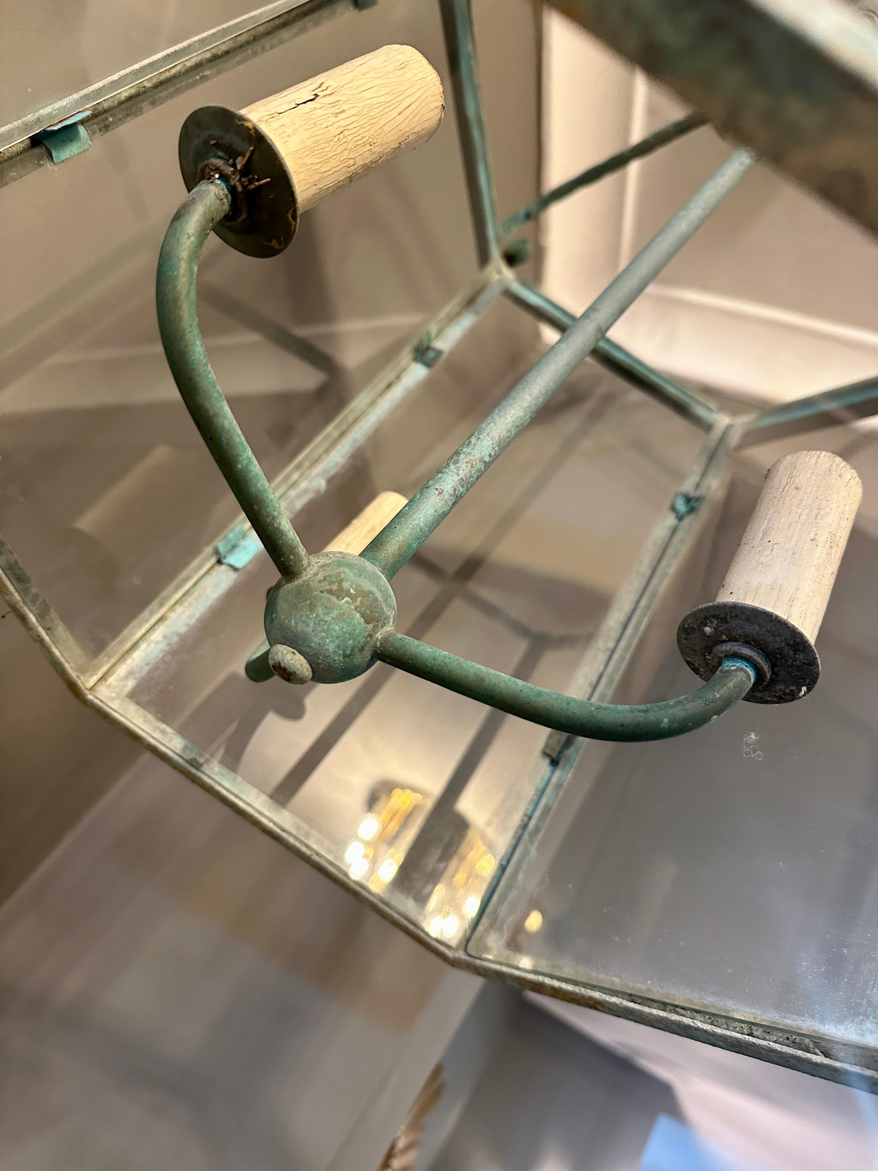 Ancienne lanterne française en bronze vert-de-gris Bon état - En vente à London, GB