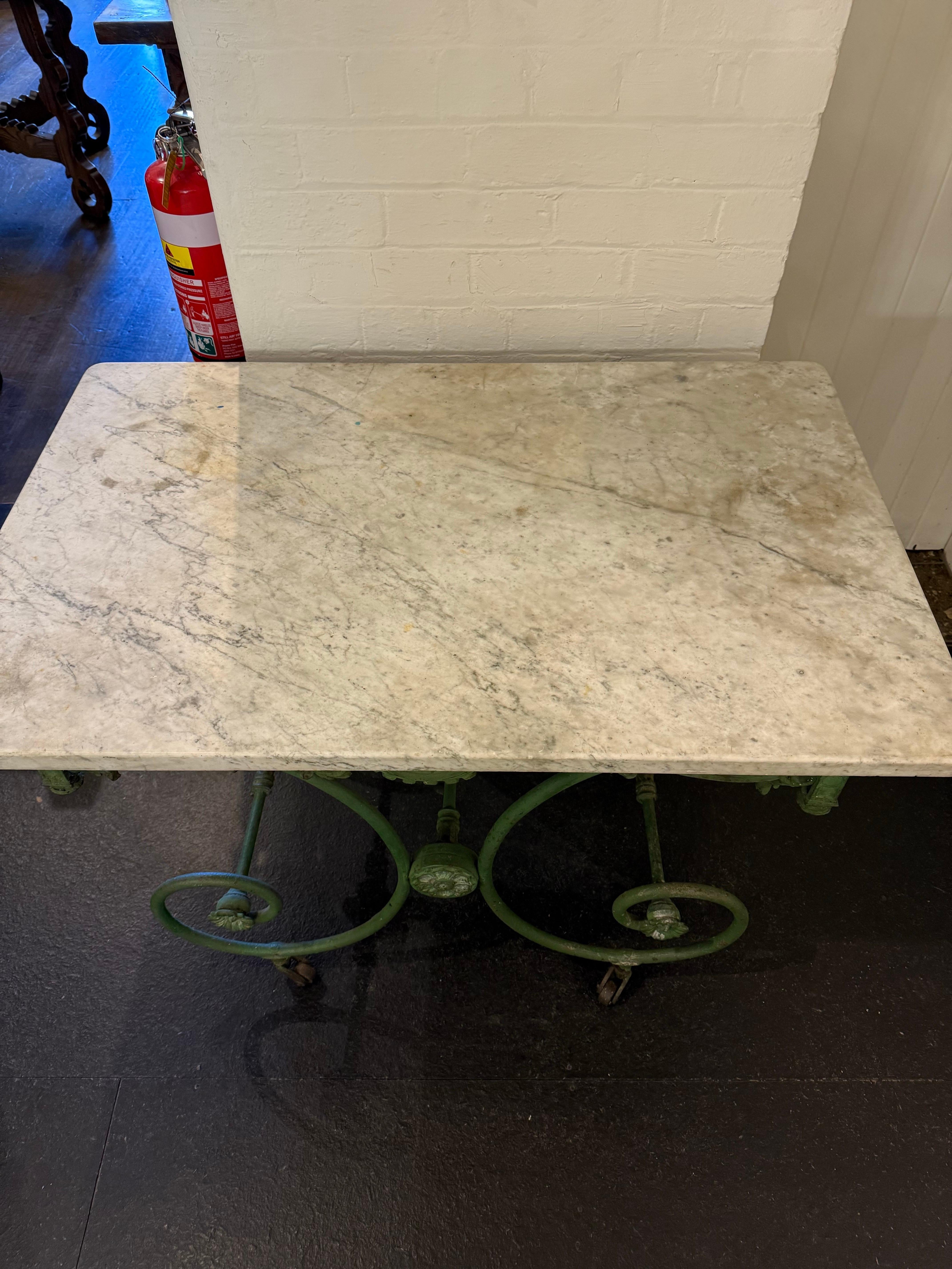Antique French Butchers Table, fin du 19ème siècle en vente 4