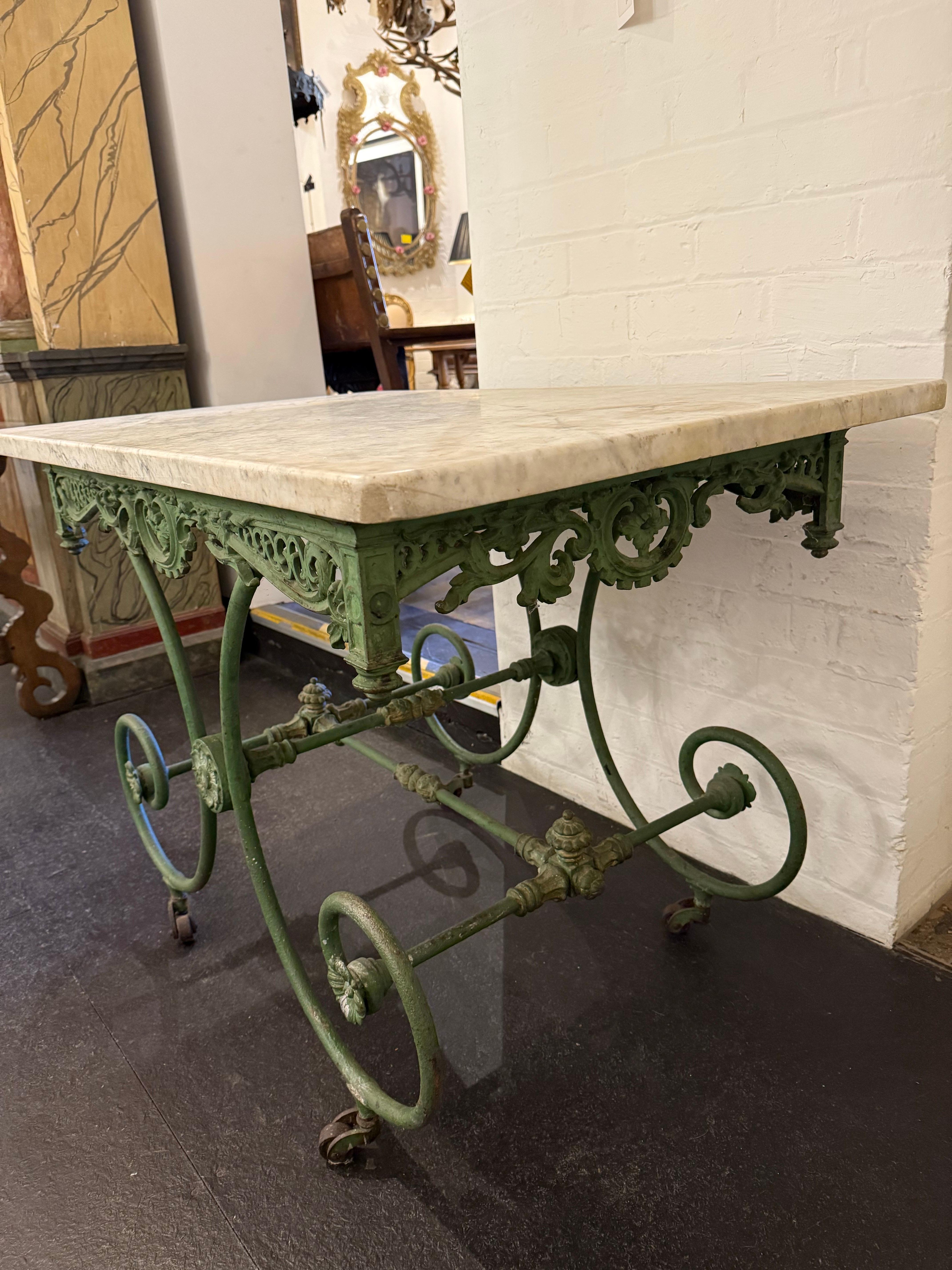 Beaux-Arts Antique French Butchers Table, fin du 19ème siècle en vente